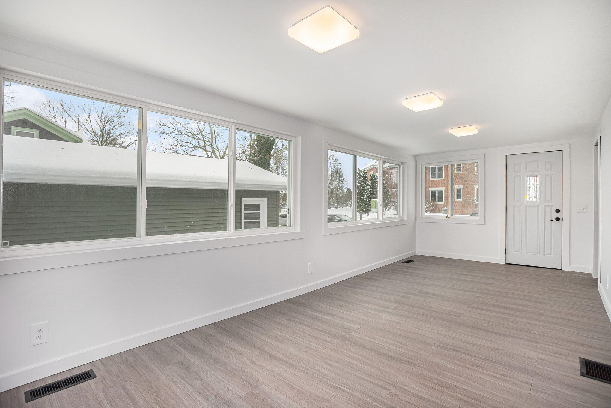 305 S Mingo Street Albion City MI 49224