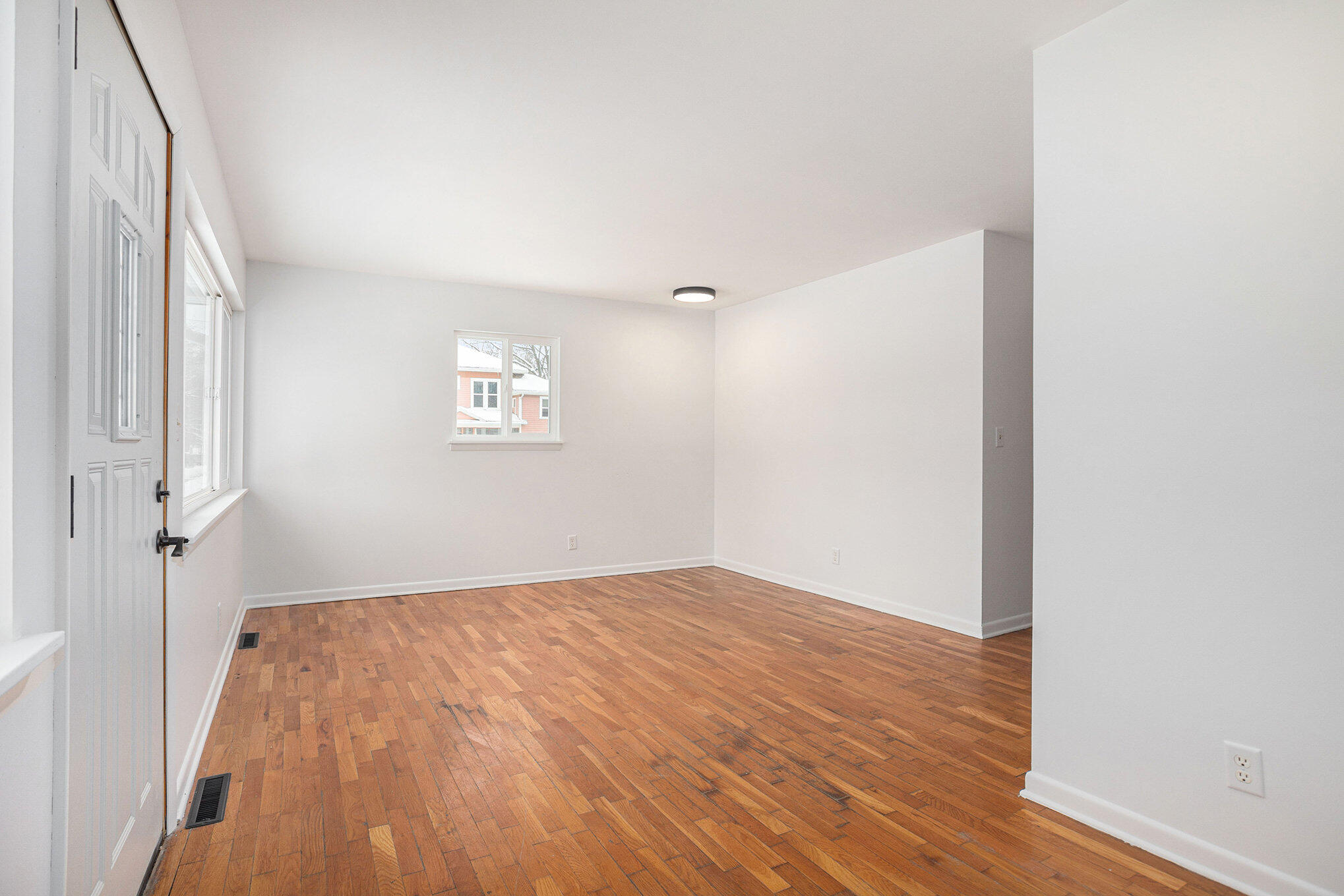 305 S Mingo Street Albion City MI 49224