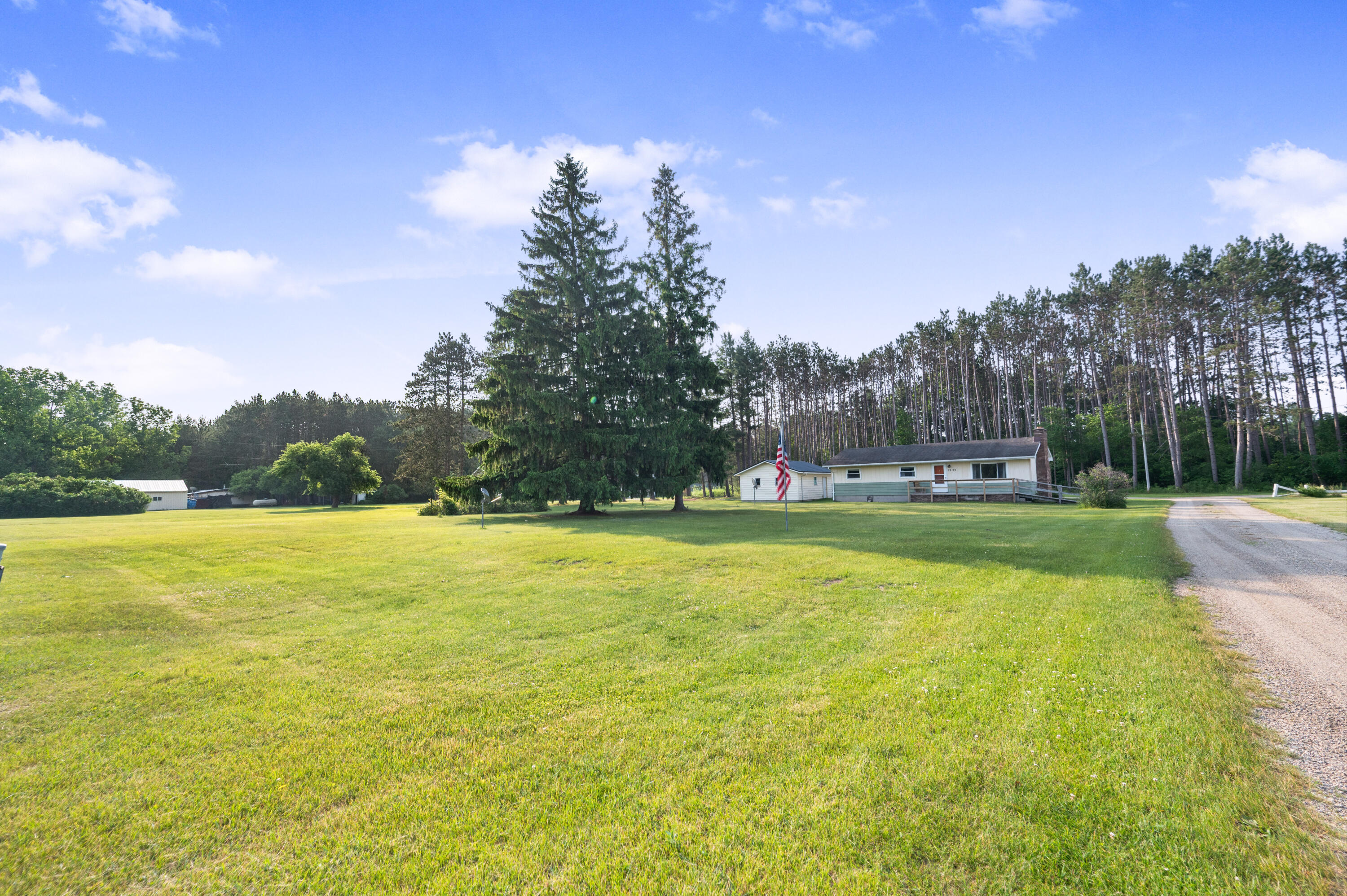 7873 River Road Osceola Township MI 49631