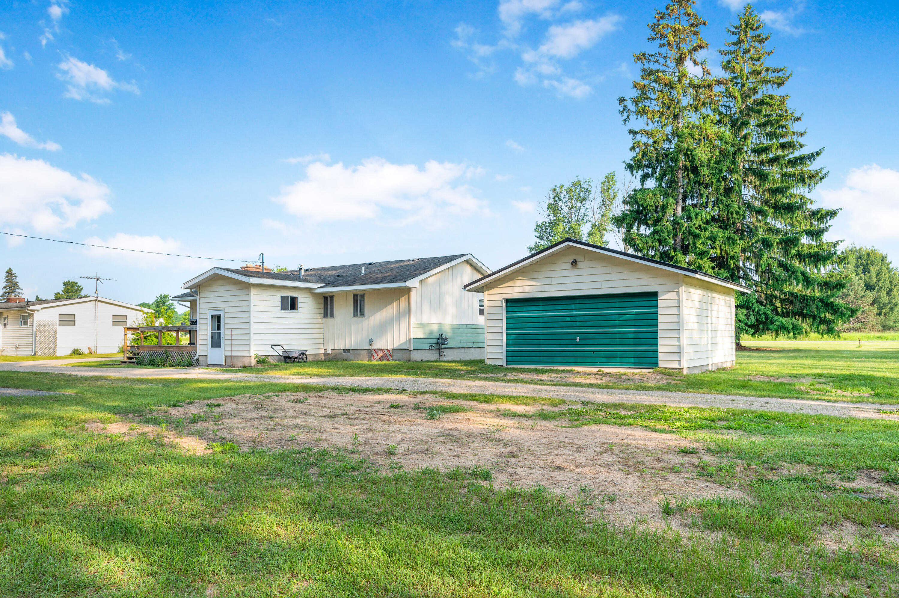 7873 River Road Osceola Township MI 49631