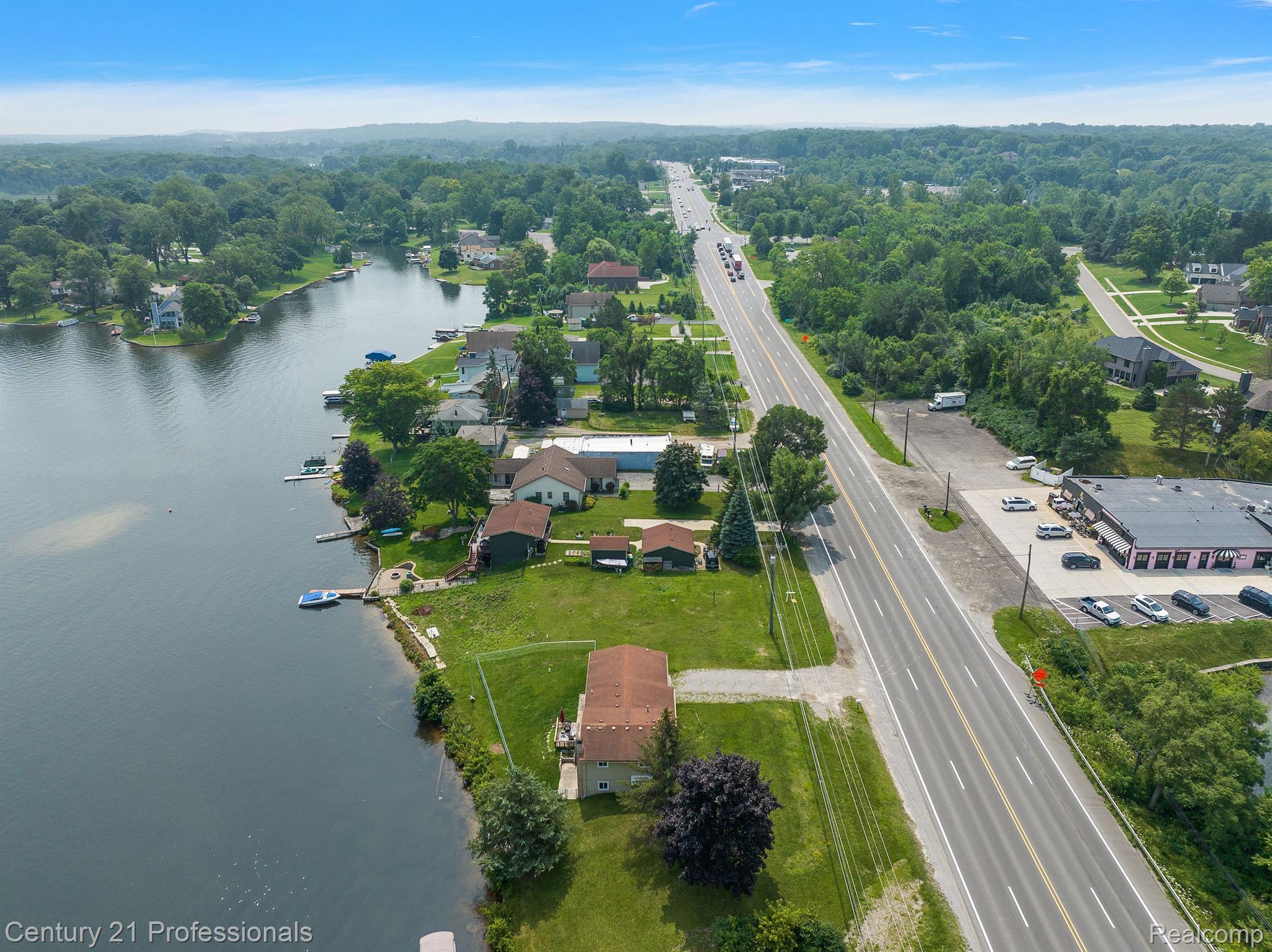 9876 Dixie Highway Springfield Charter Township MI 48348
