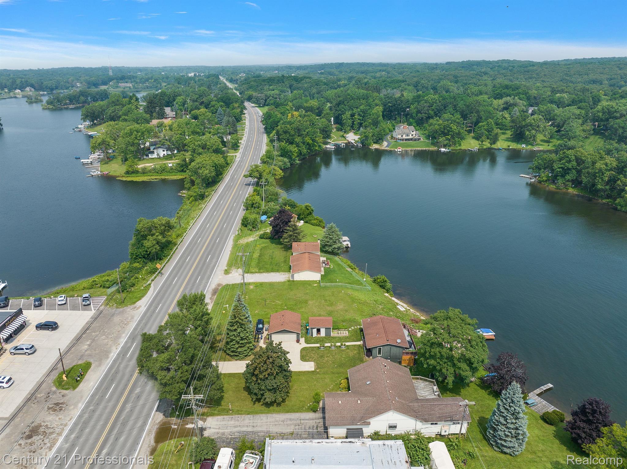 9876 Dixie Highway Springfield Charter Township MI 48348
