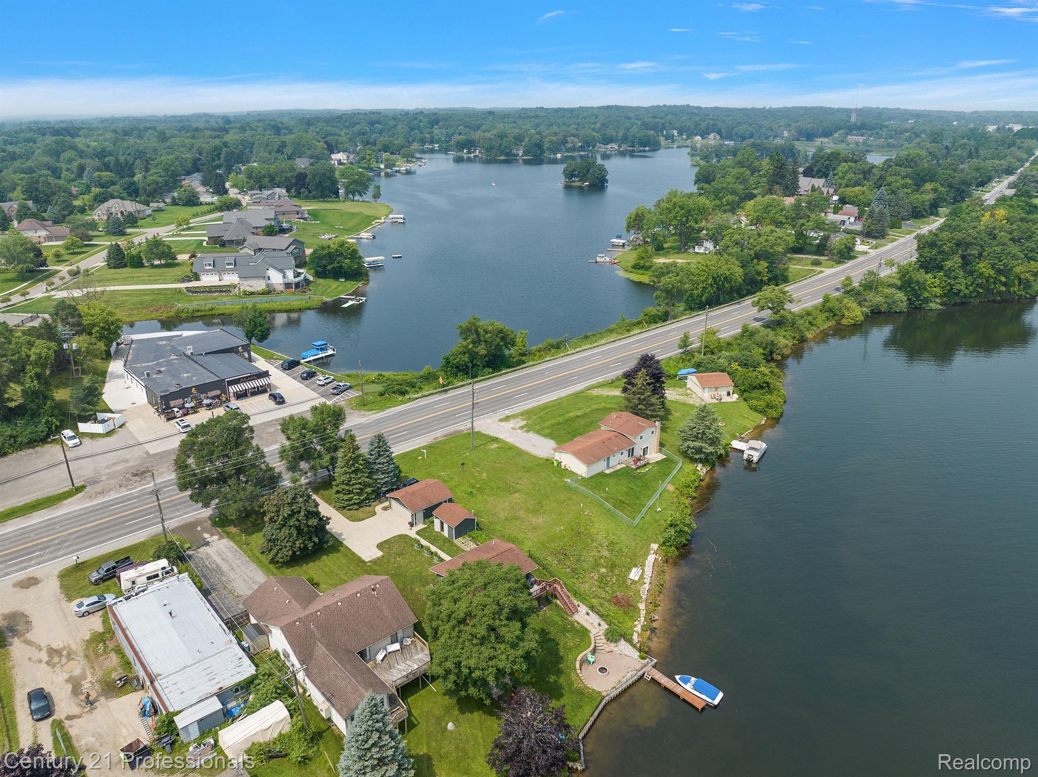 9876 Dixie Highway Springfield Charter Township MI 48348
