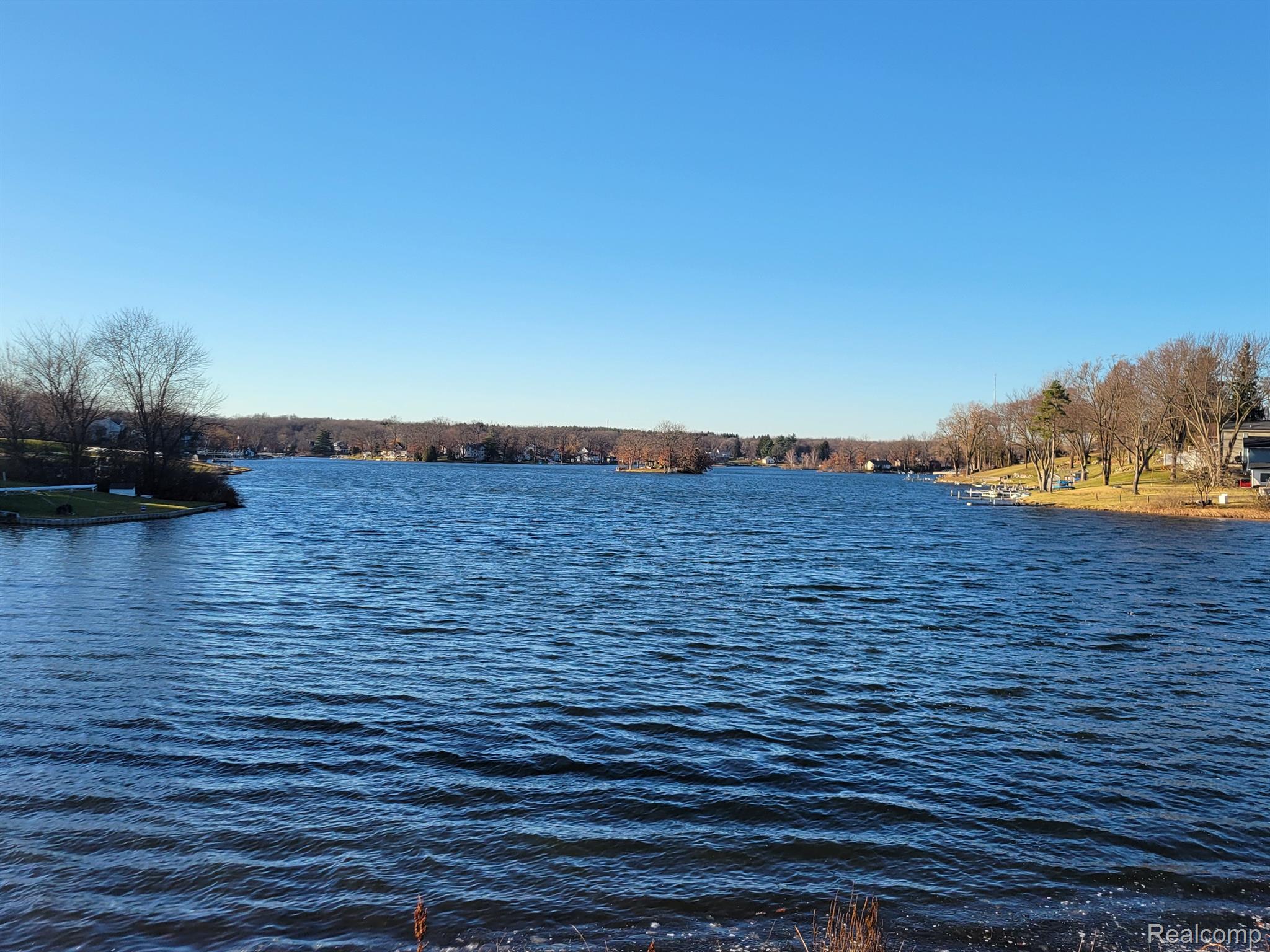 10086 King (this Island An Island) Road Springfield Charter Township MI 48350