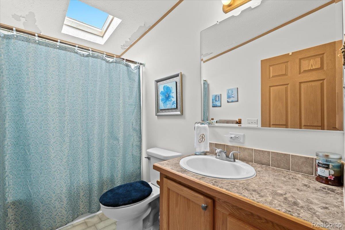 11092 Indianwood Court Green Oak Township MI 48178