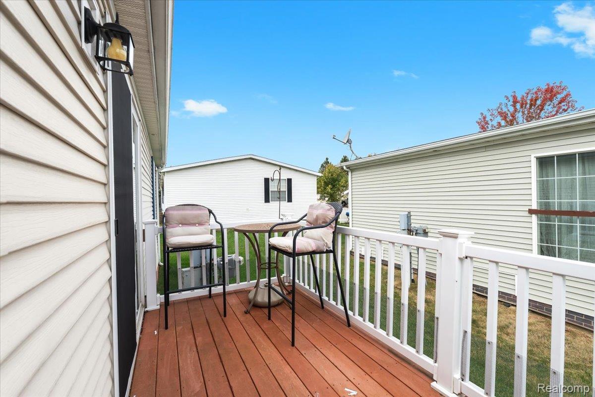 11092 Indianwood Court Green Oak Township MI 48178