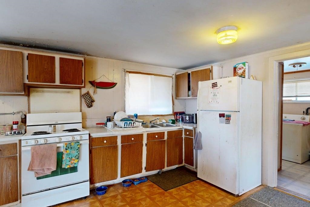 1205 N Kinney Avenue Mt. Pleasant City MI 48858