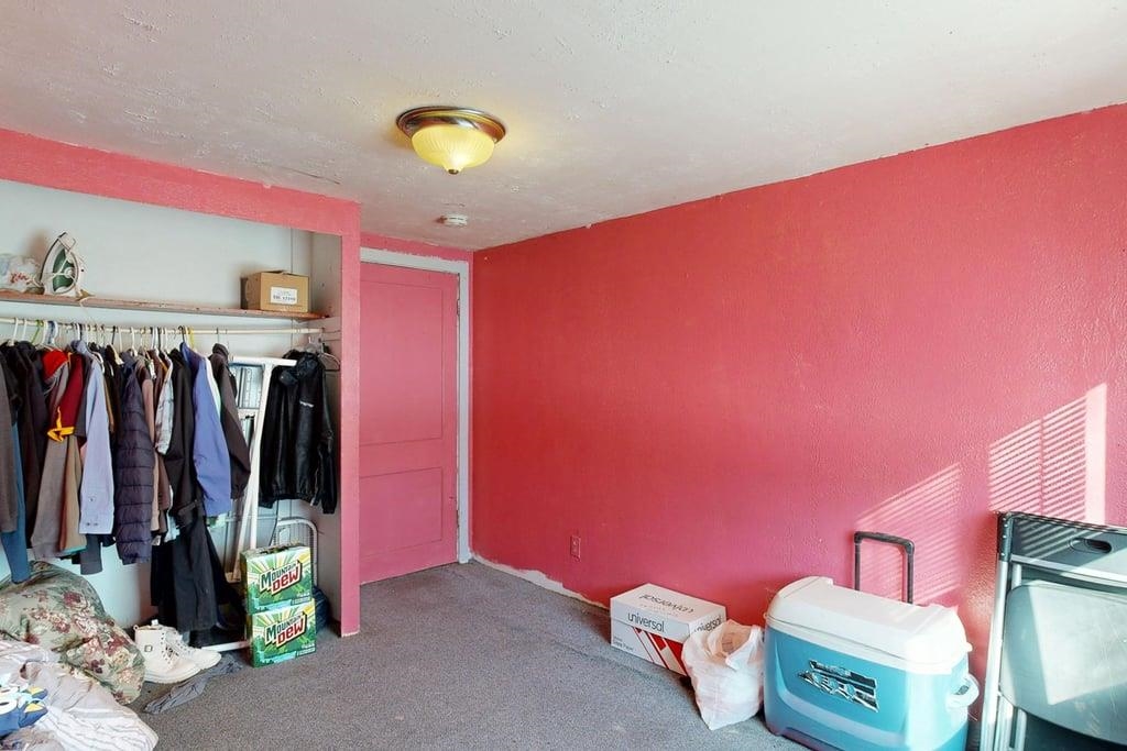 1205 N Kinney Avenue Mt. Pleasant City MI 48858