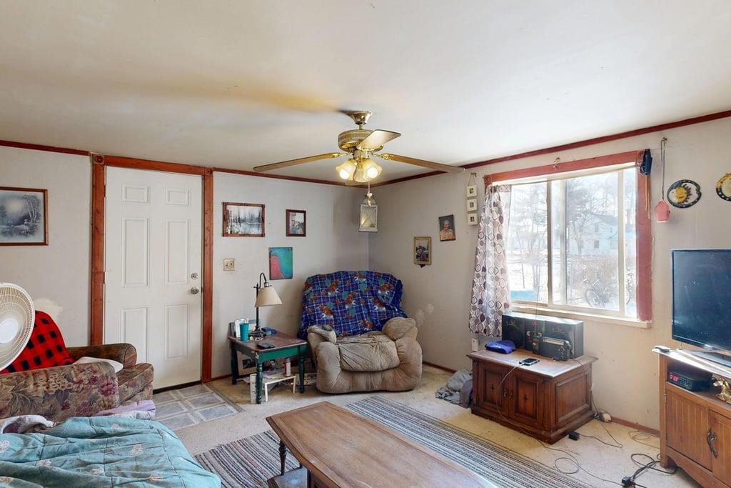 1205 N Kinney Avenue Mt. Pleasant City MI 48858