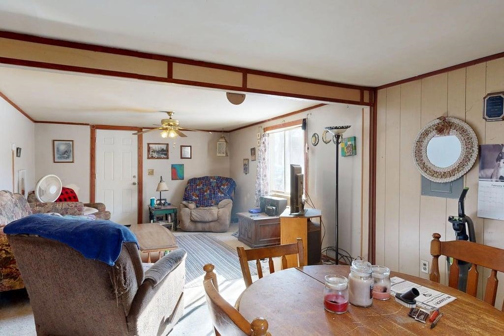 1205 N Kinney Avenue Mt. Pleasant City MI 48858