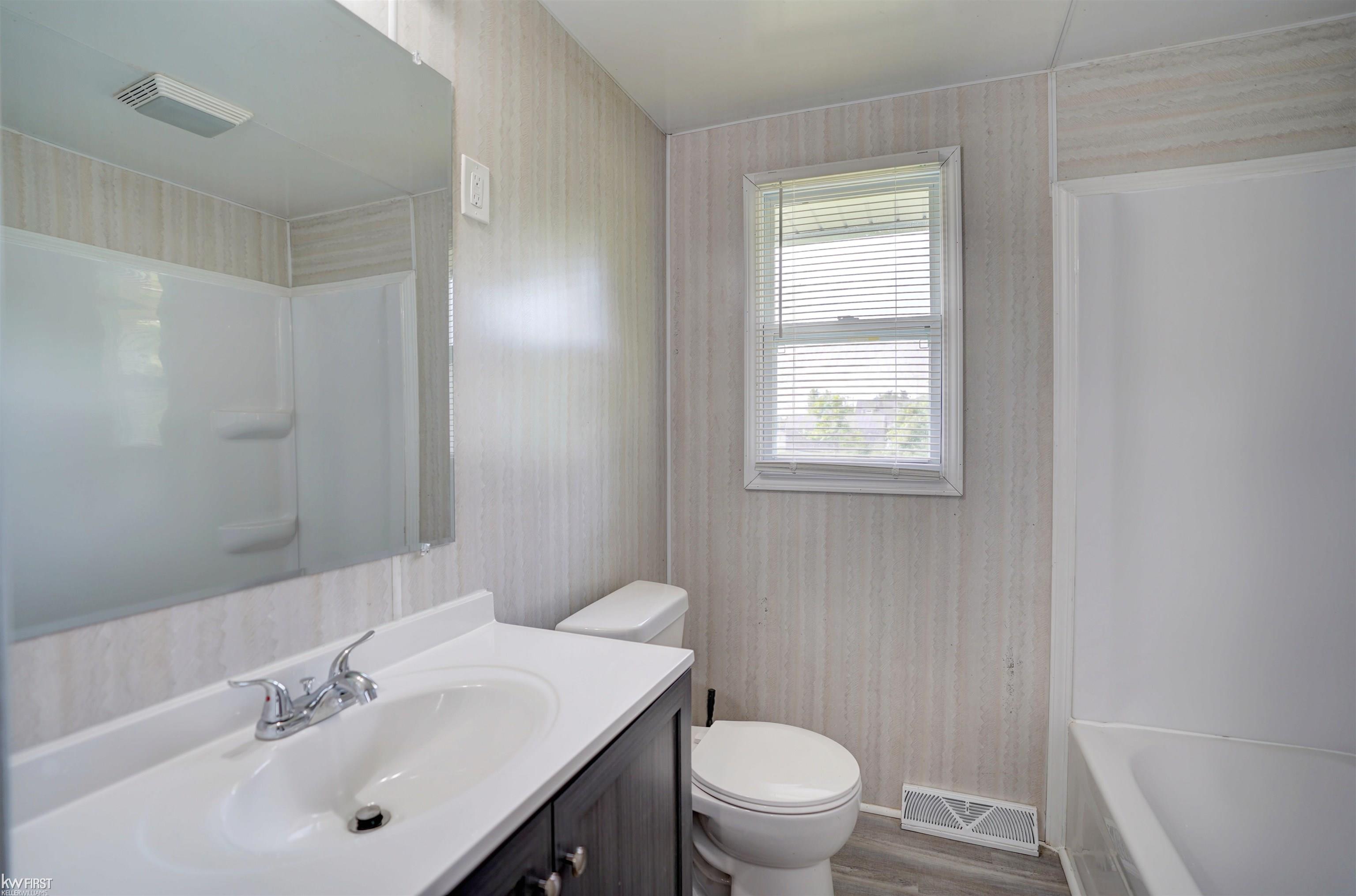 7482 Neff Mt. Morris Township MI 48458