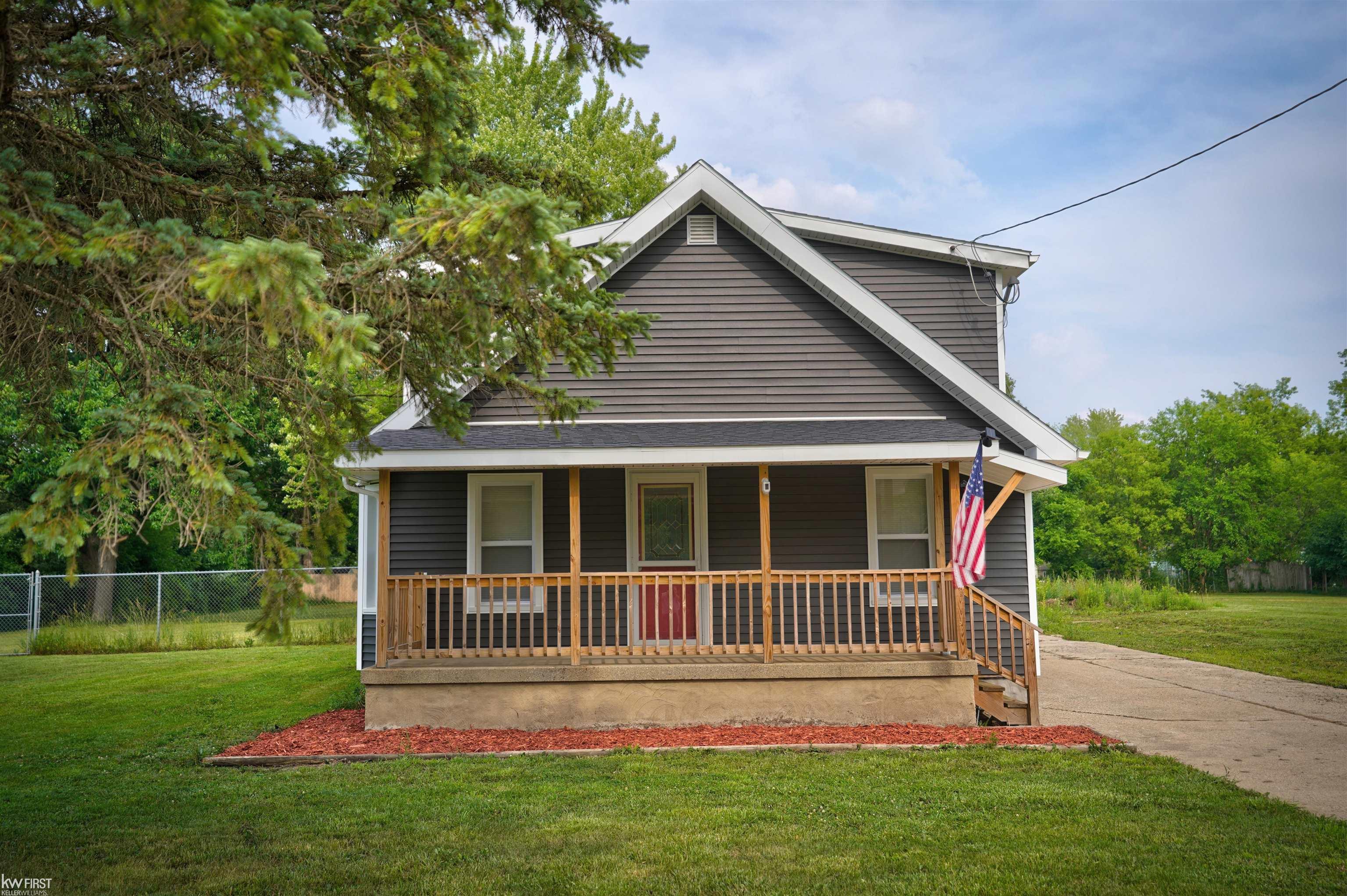 7482 Neff Mt. Morris Township MI 48458
