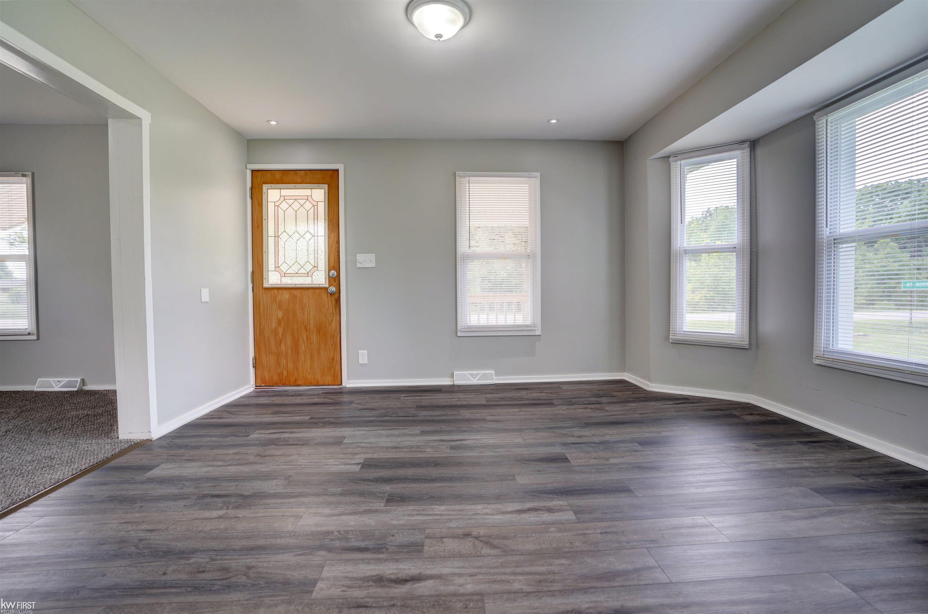 7482 Neff Mt. Morris Township MI 48458