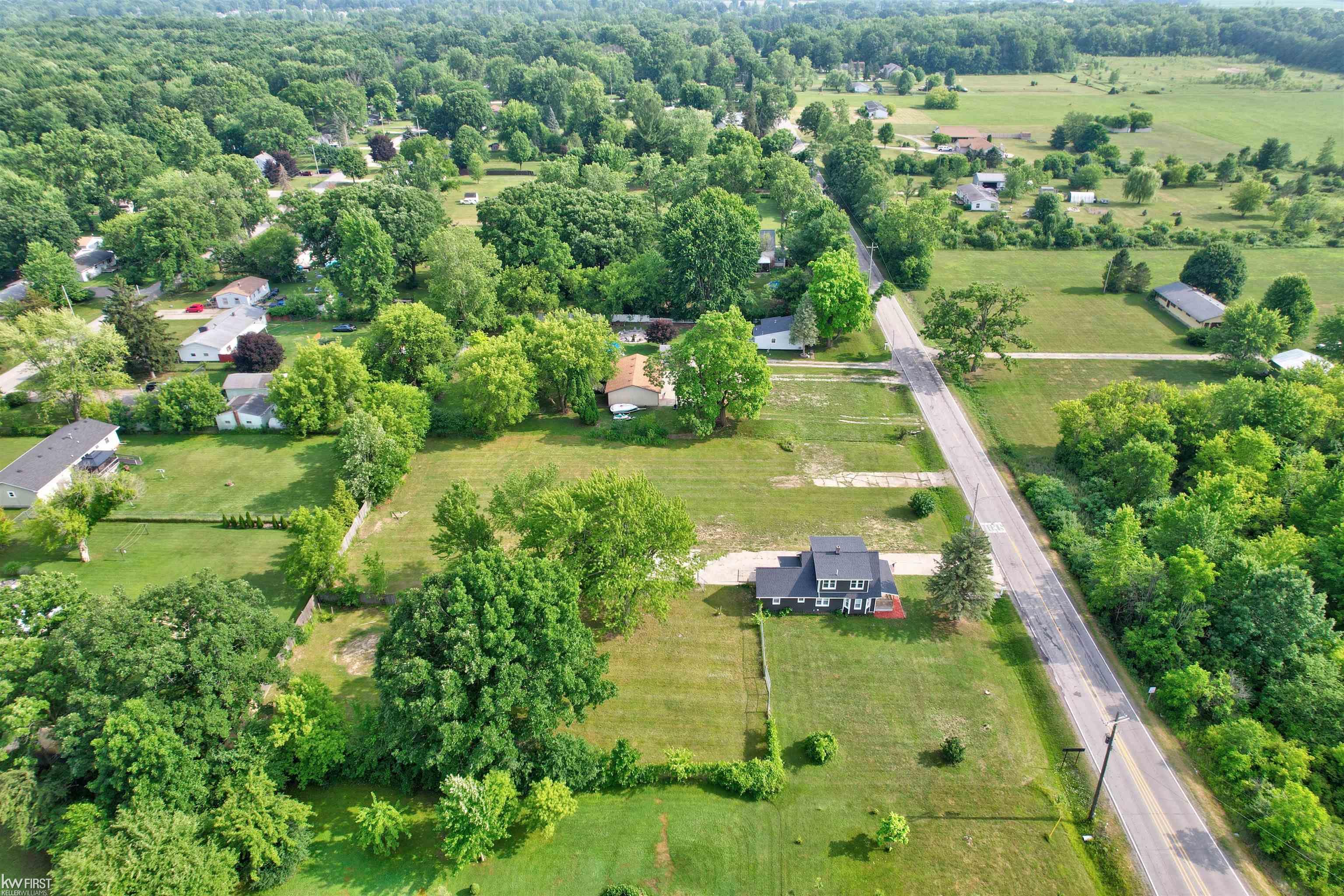 7482 Neff Mt. Morris Township MI 48458