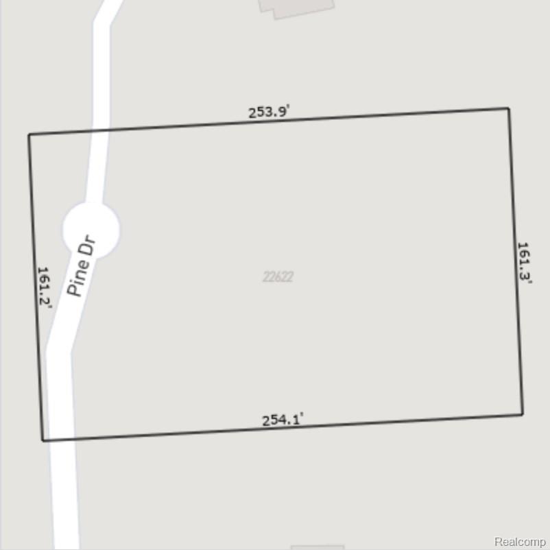 22622 Pine Drive Lyon Charter Township MI 48178