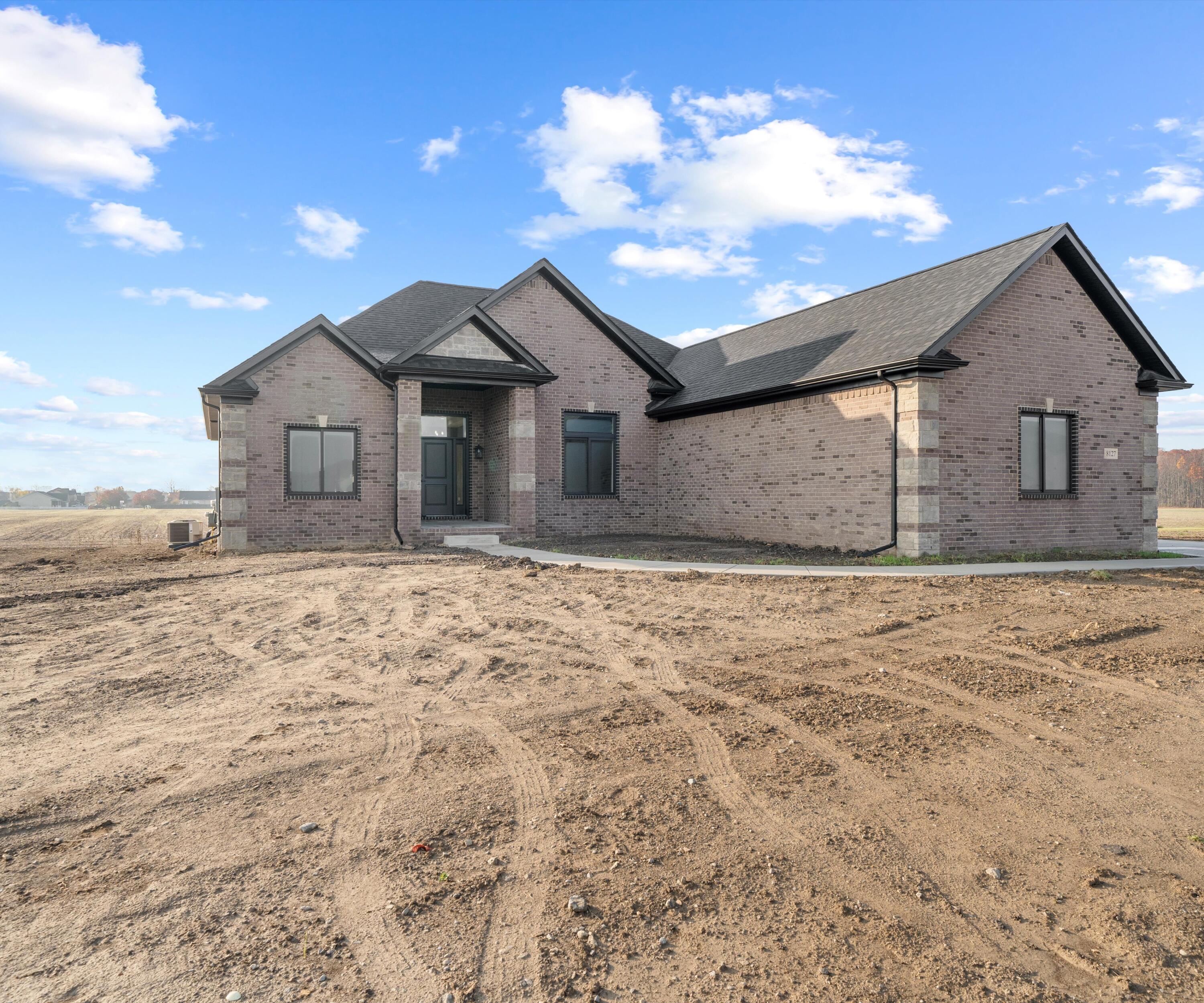 8127 Hunters Ridge Drive Berlin Charter Township MI 48166