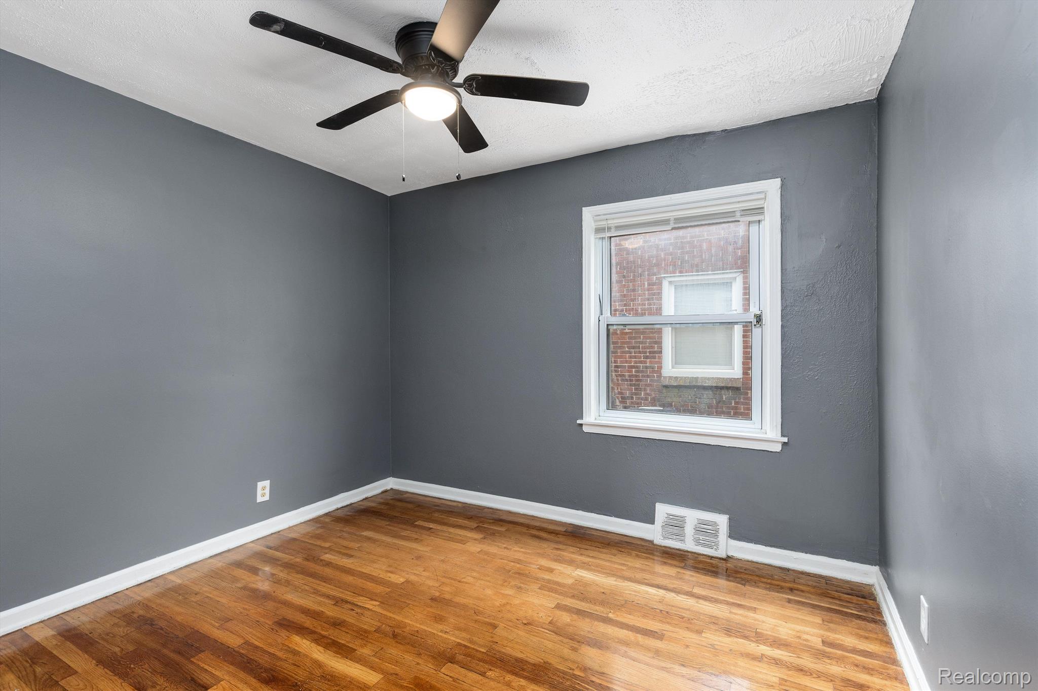 2400 S Annabelle Street Detroit City MI 48217
