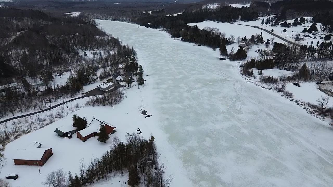 6345 E Jordan Road Banks Township MI 49729