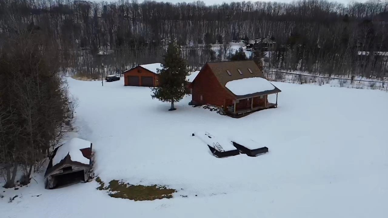 6345 E Jordan Road Banks Township MI 49729