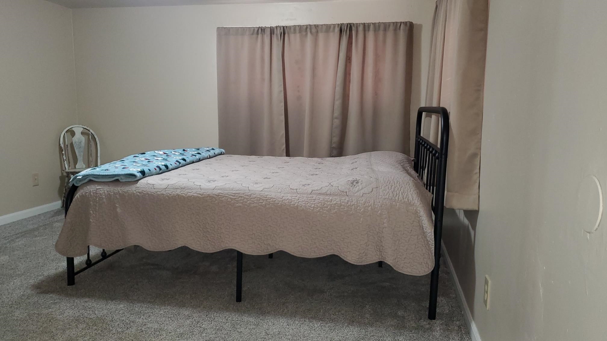 125 Park Drive Alma City MI 48801