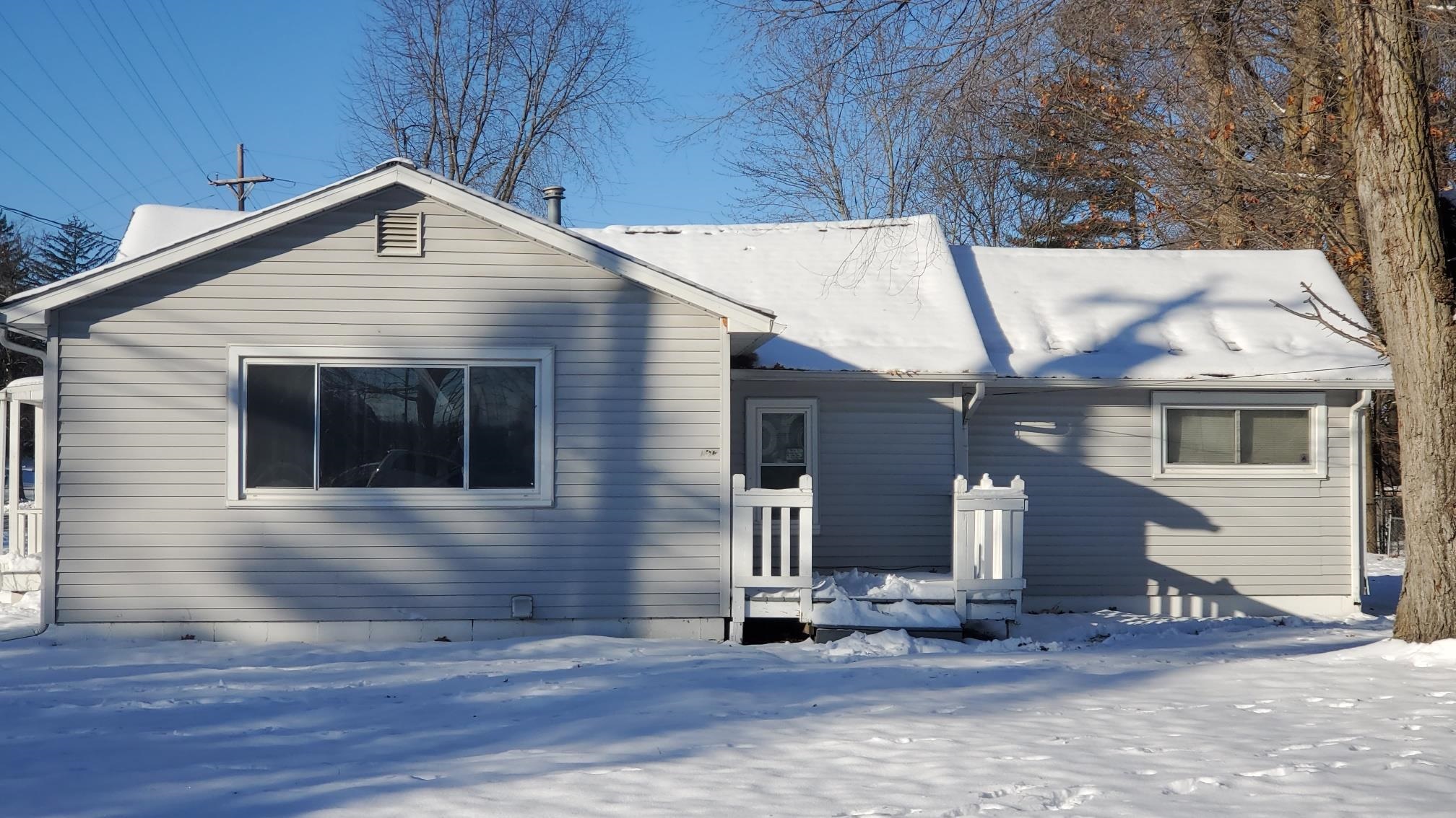 125 Park Drive Alma City MI 48801