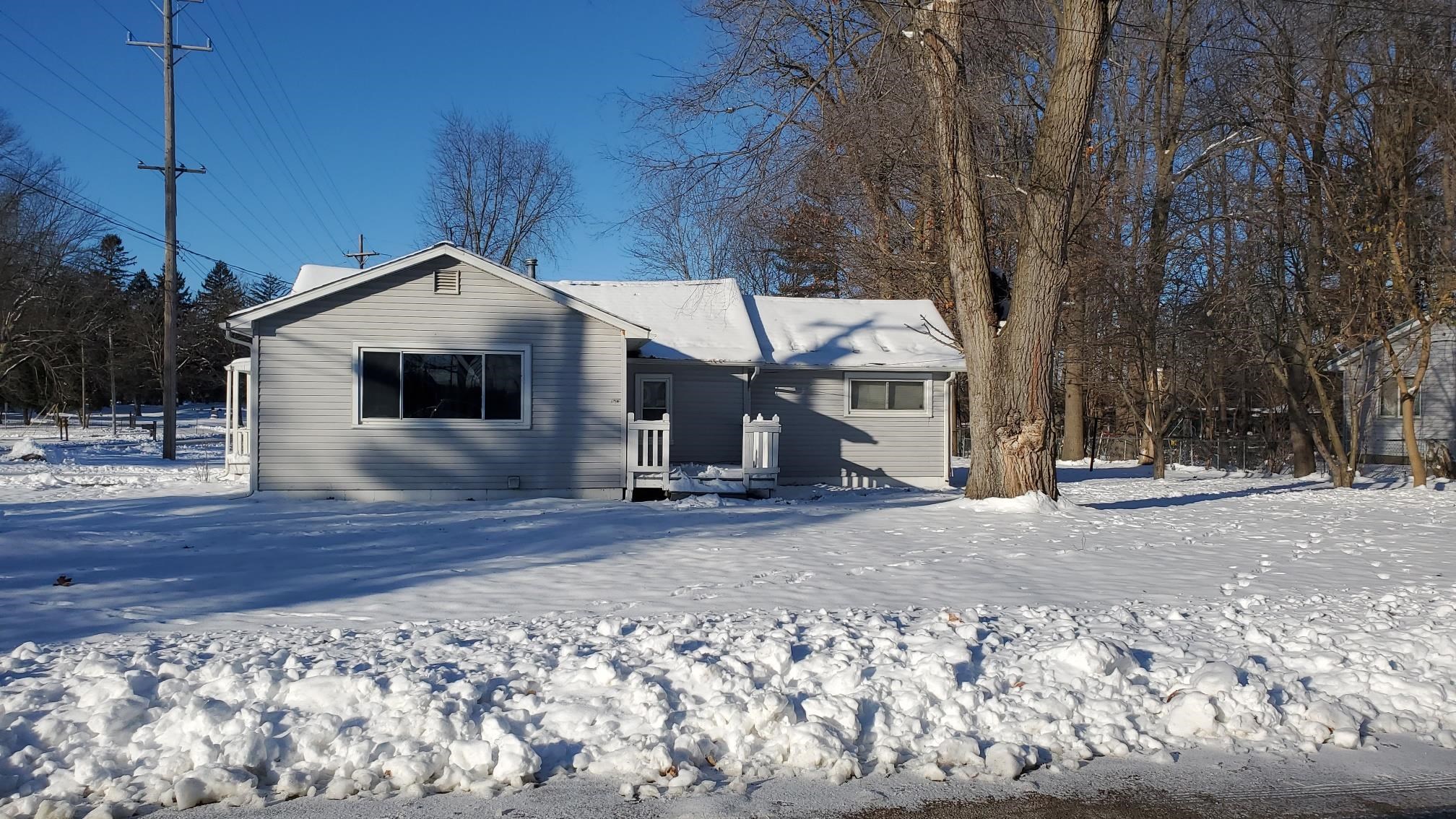 125 Park Drive Alma City MI 48801