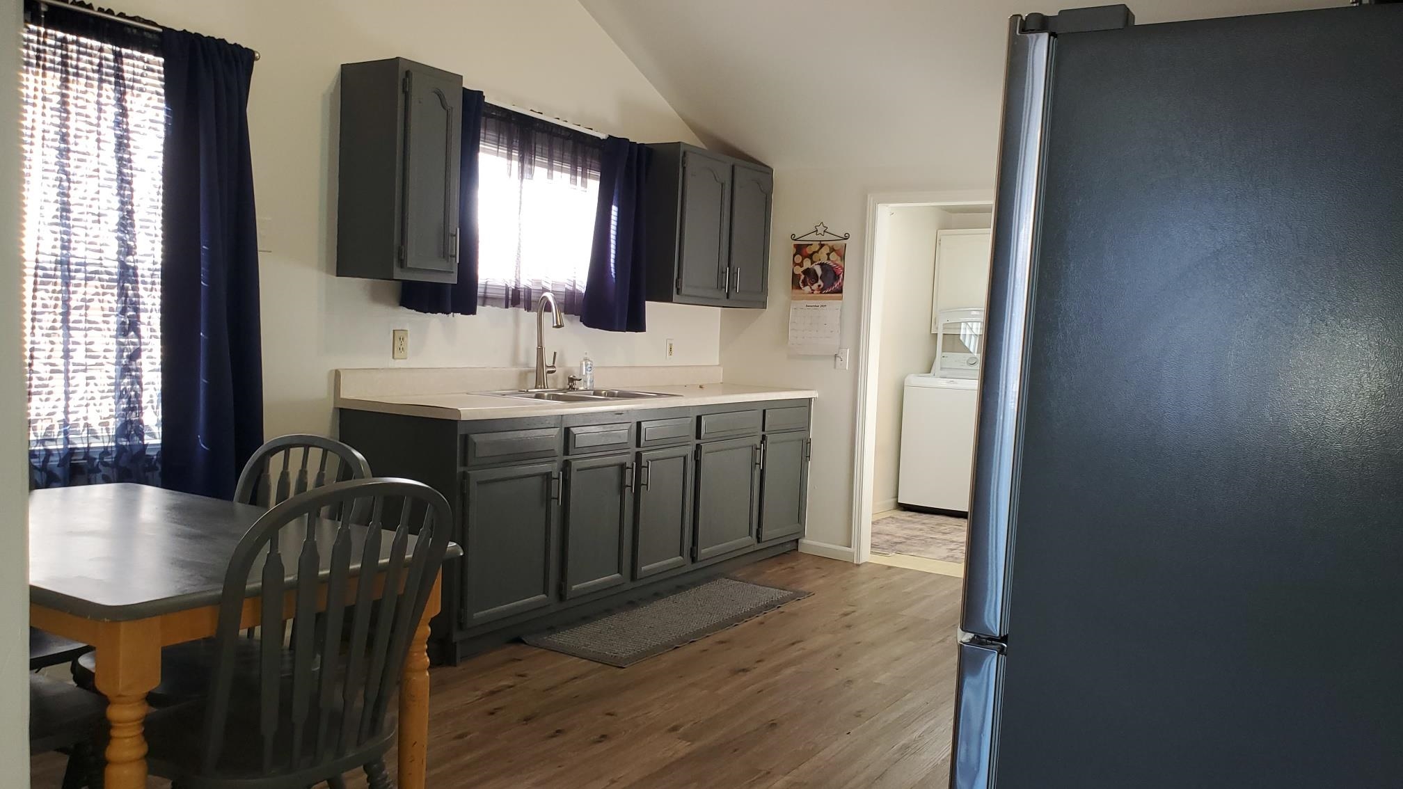 125 Park Drive Alma City MI 48801