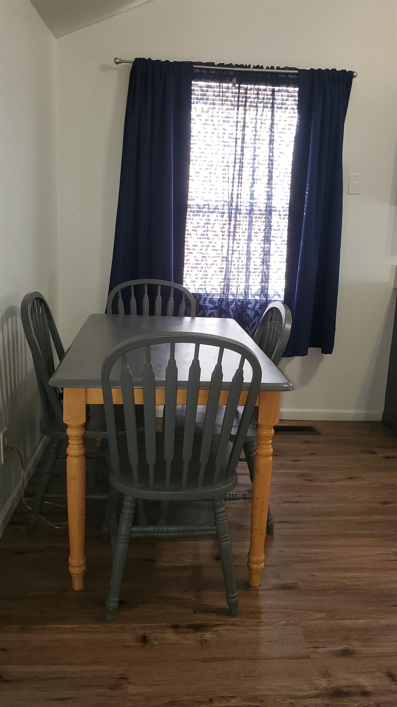 125 Park Drive Alma City MI 48801