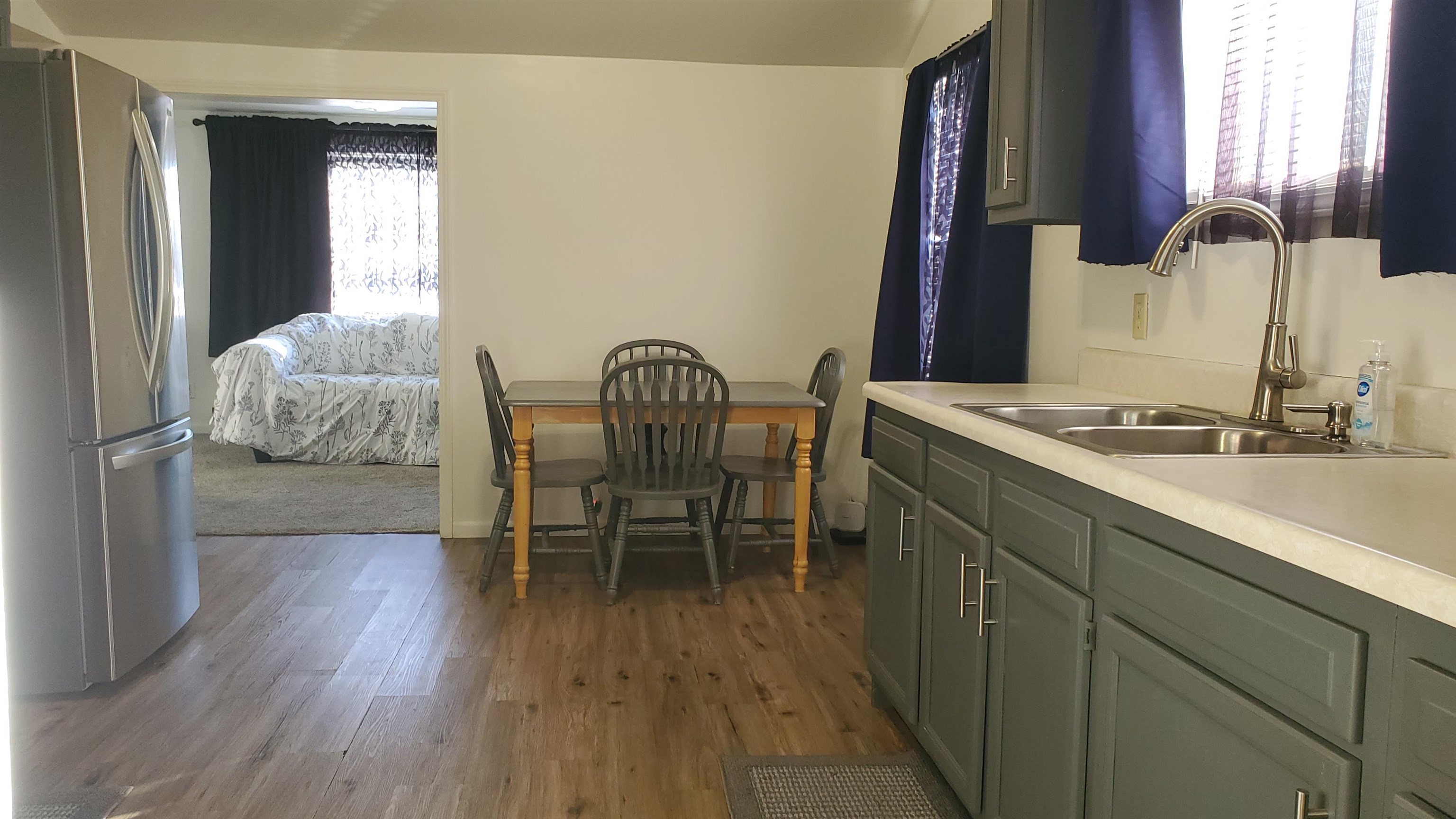 125 Park Drive Alma City MI 48801