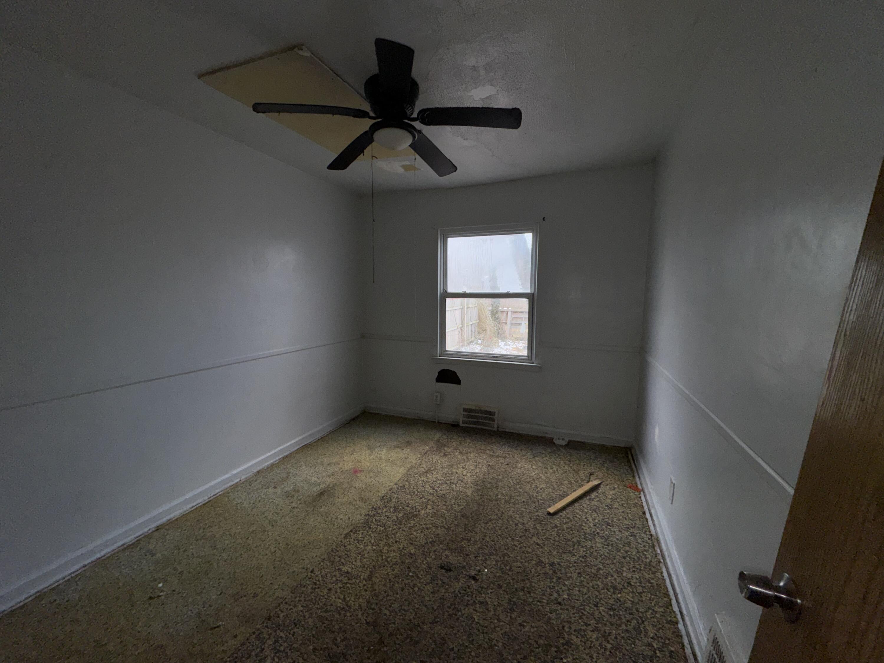 18938 Moross Road Detroit City MI 48224