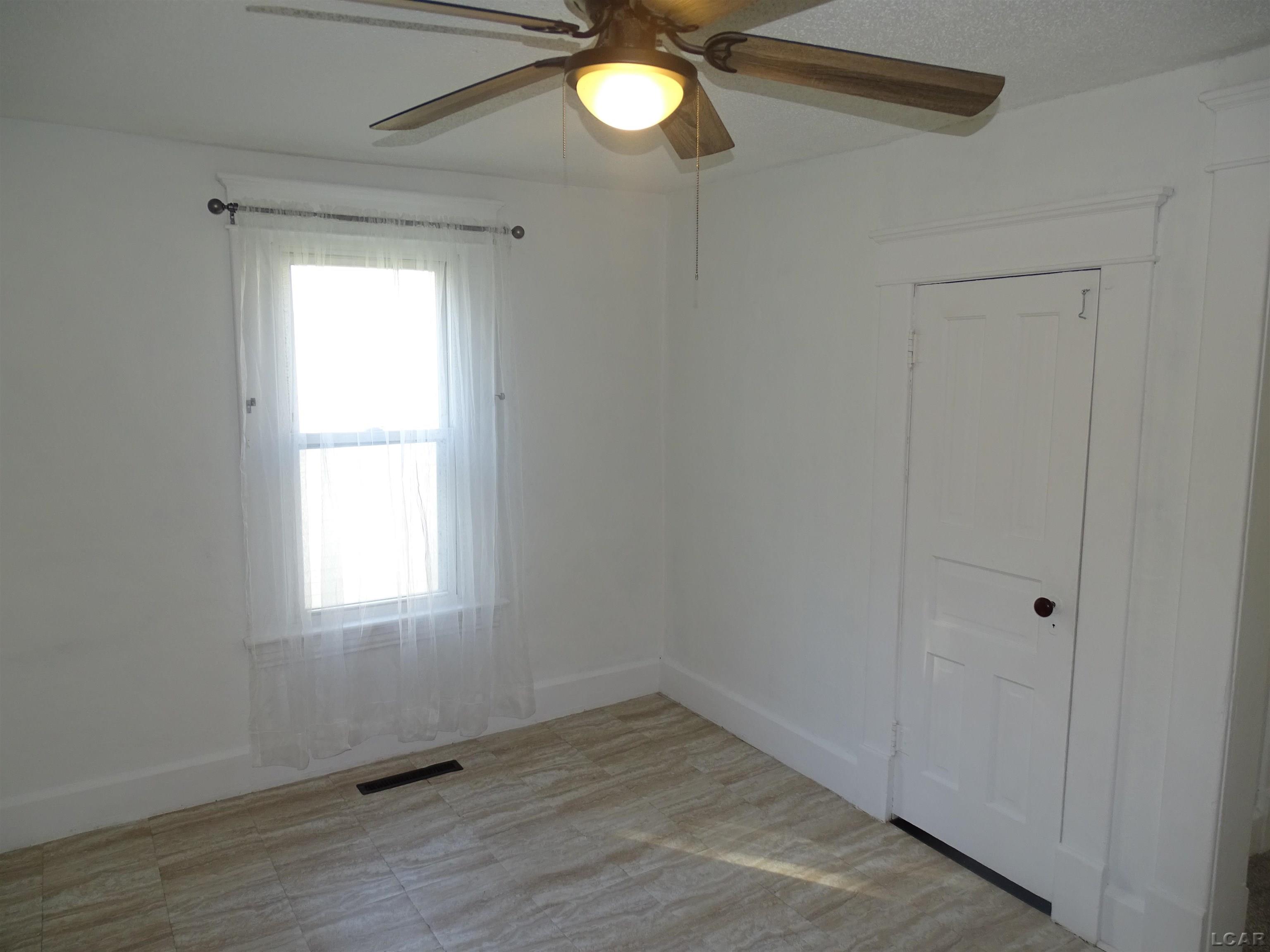 839 Dennis Street Adrian City MI 49221