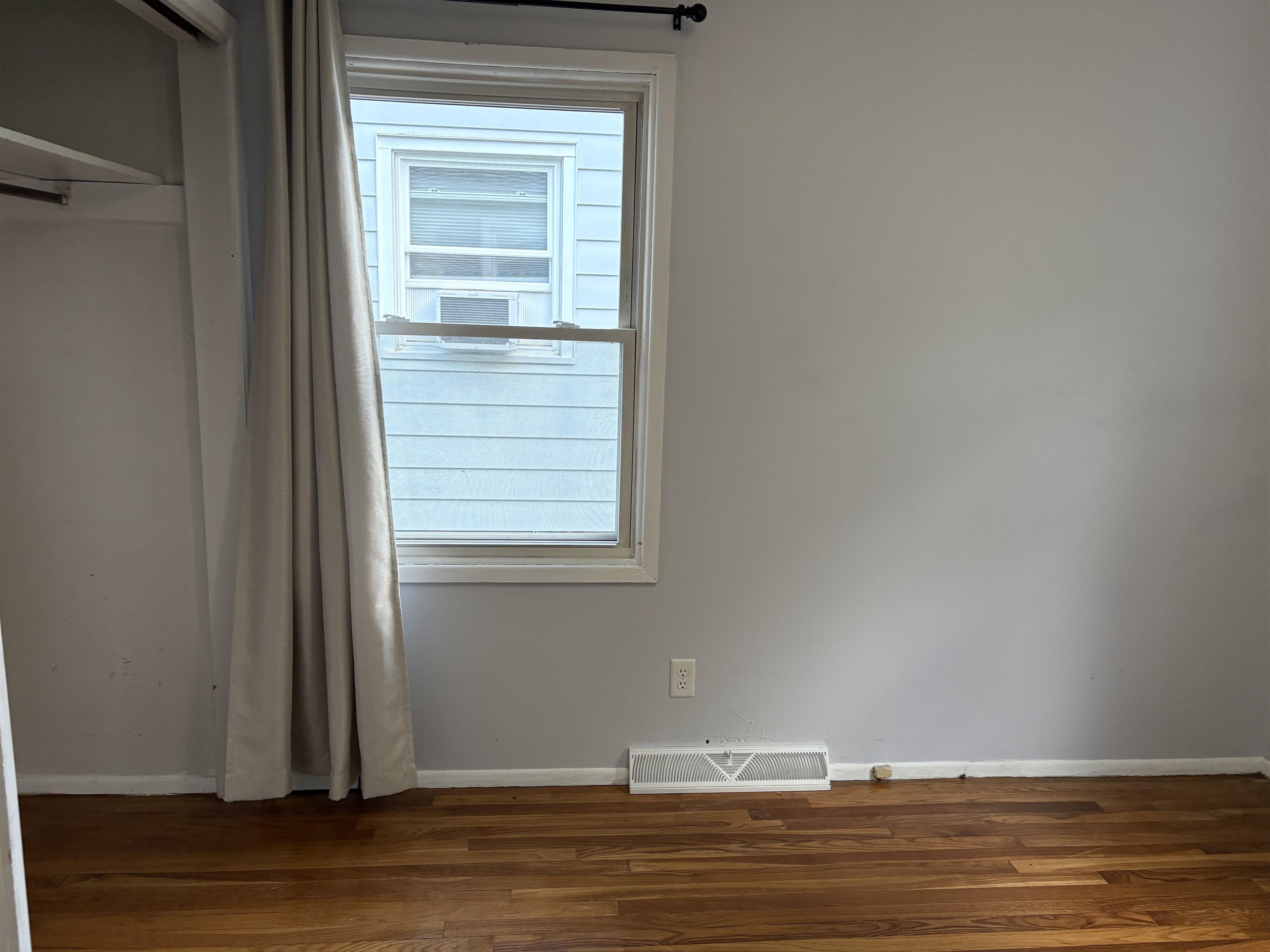 586 Lexington Avenue East Lansing City MI 48823