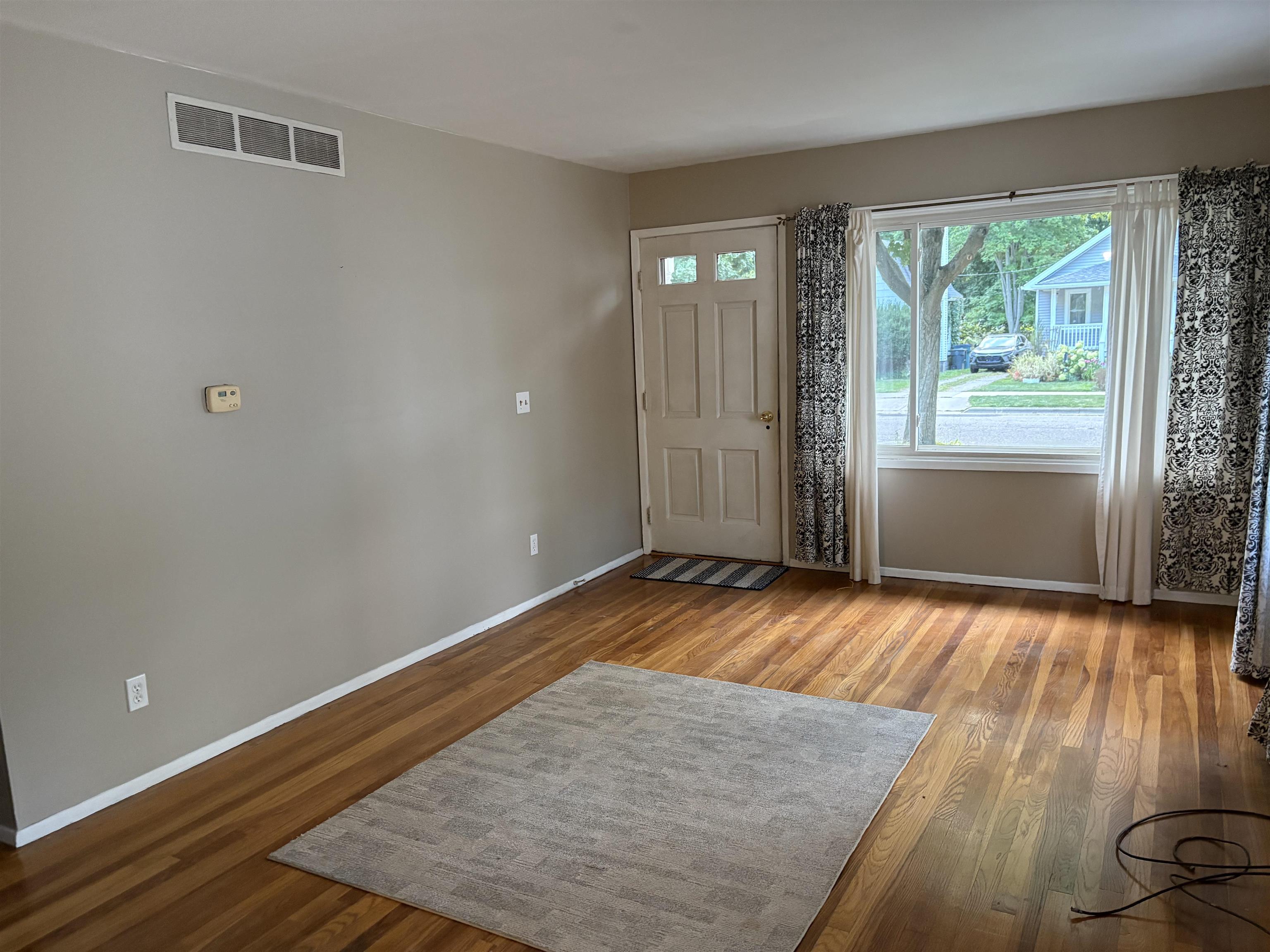 586 Lexington Avenue East Lansing City MI 48823