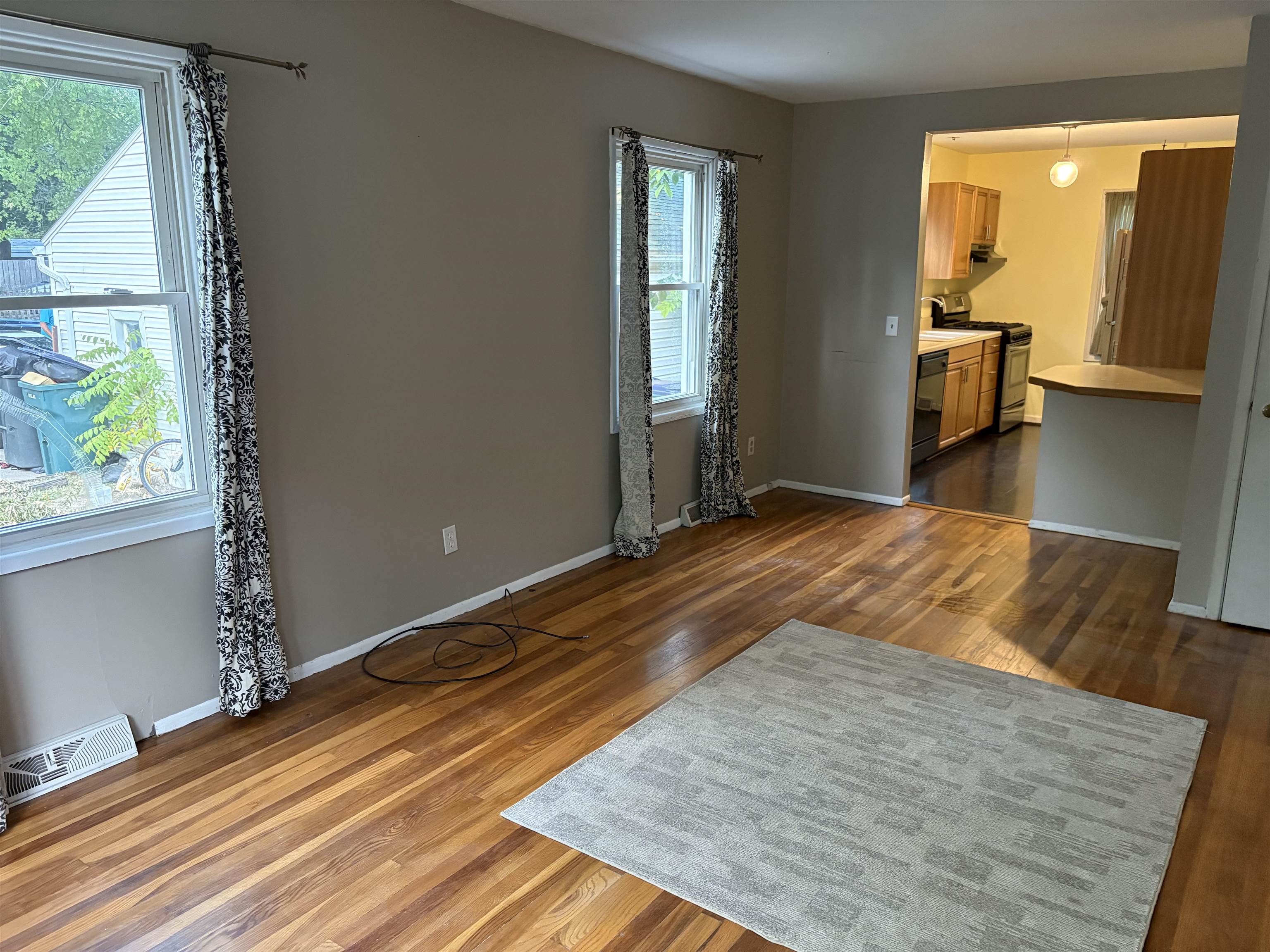 586 Lexington Avenue East Lansing City MI 48823