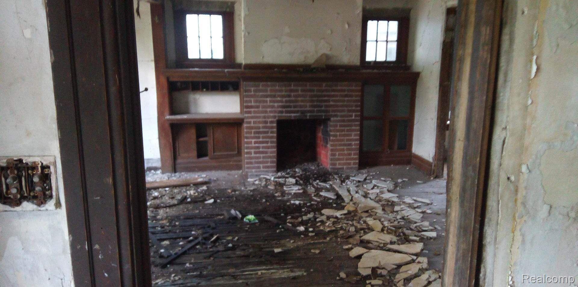 6023 Cooper Street Detroit City MI 48213