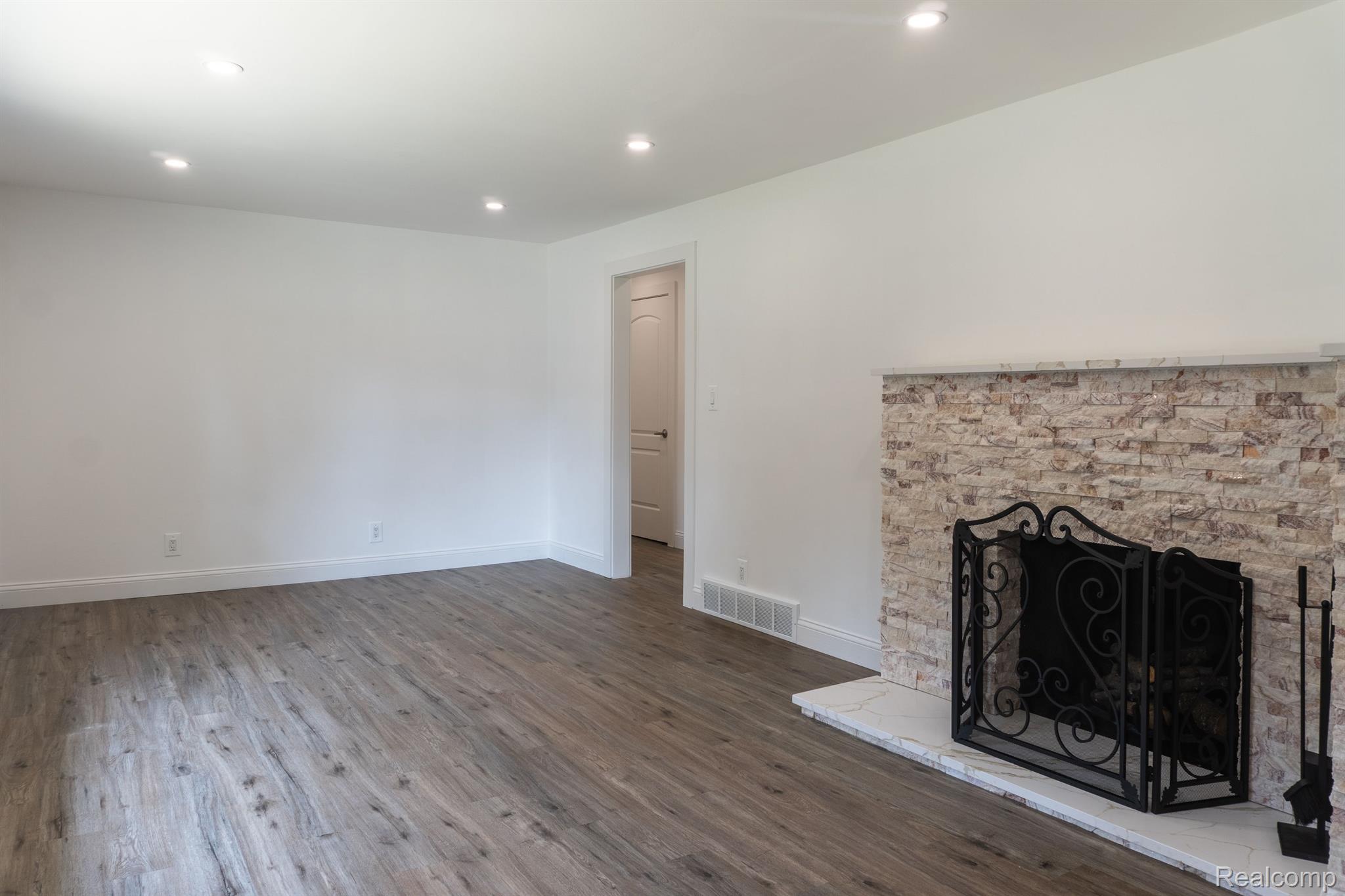 46236 Sunset Street Northville Township MI 48167