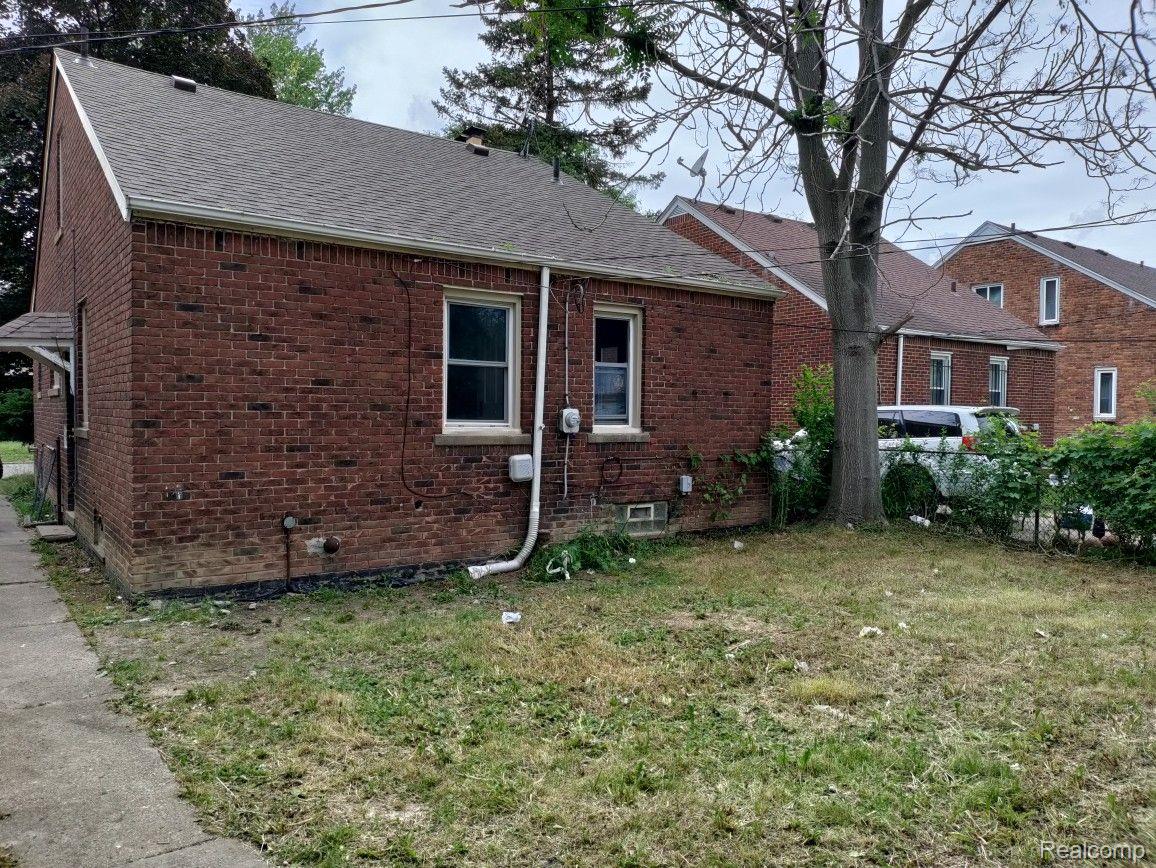 15710 Rutherford Street Detroit City MI 48227