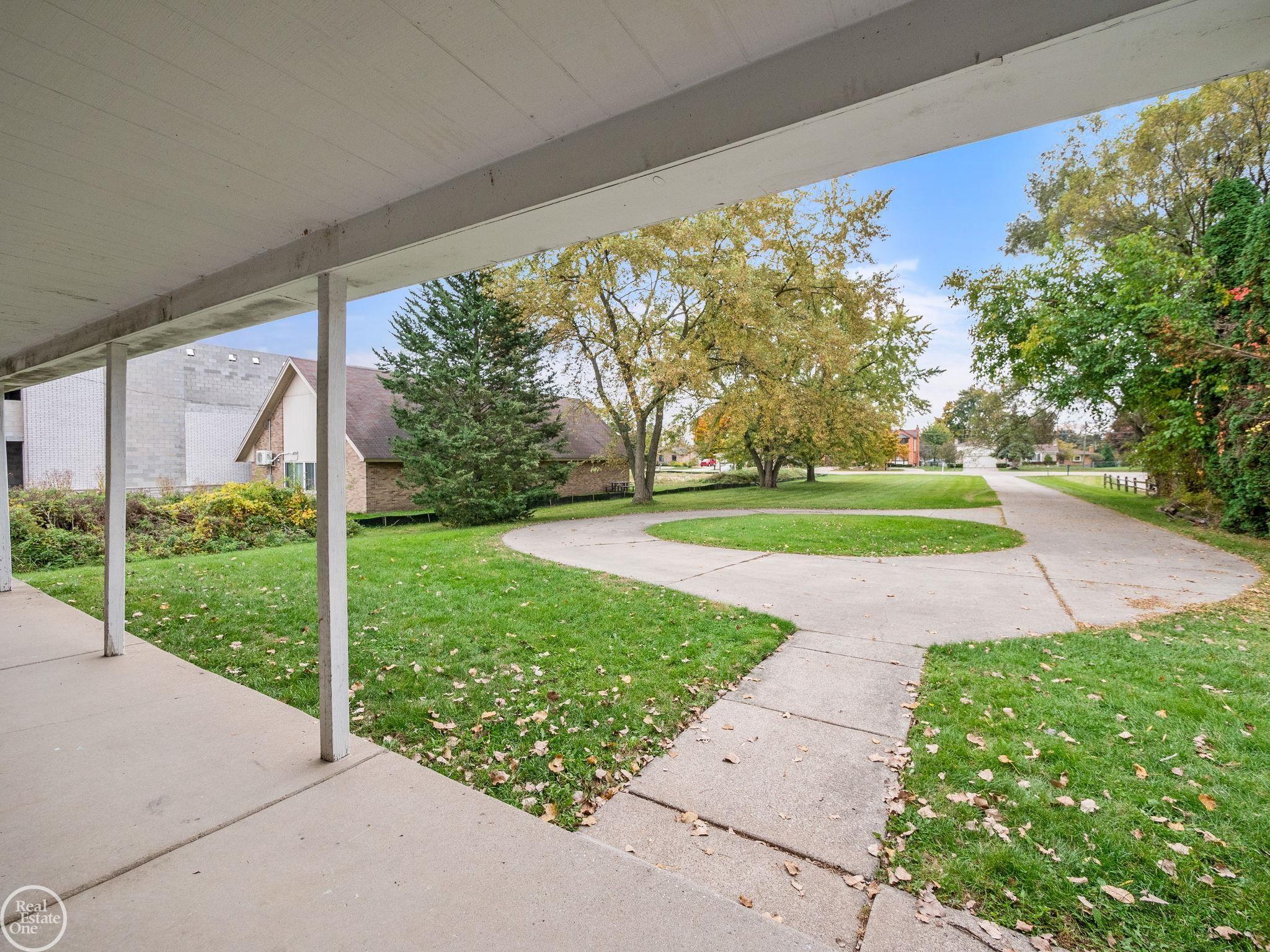 11025 16 1/2 Mile Road Sterling Heights City MI 48312