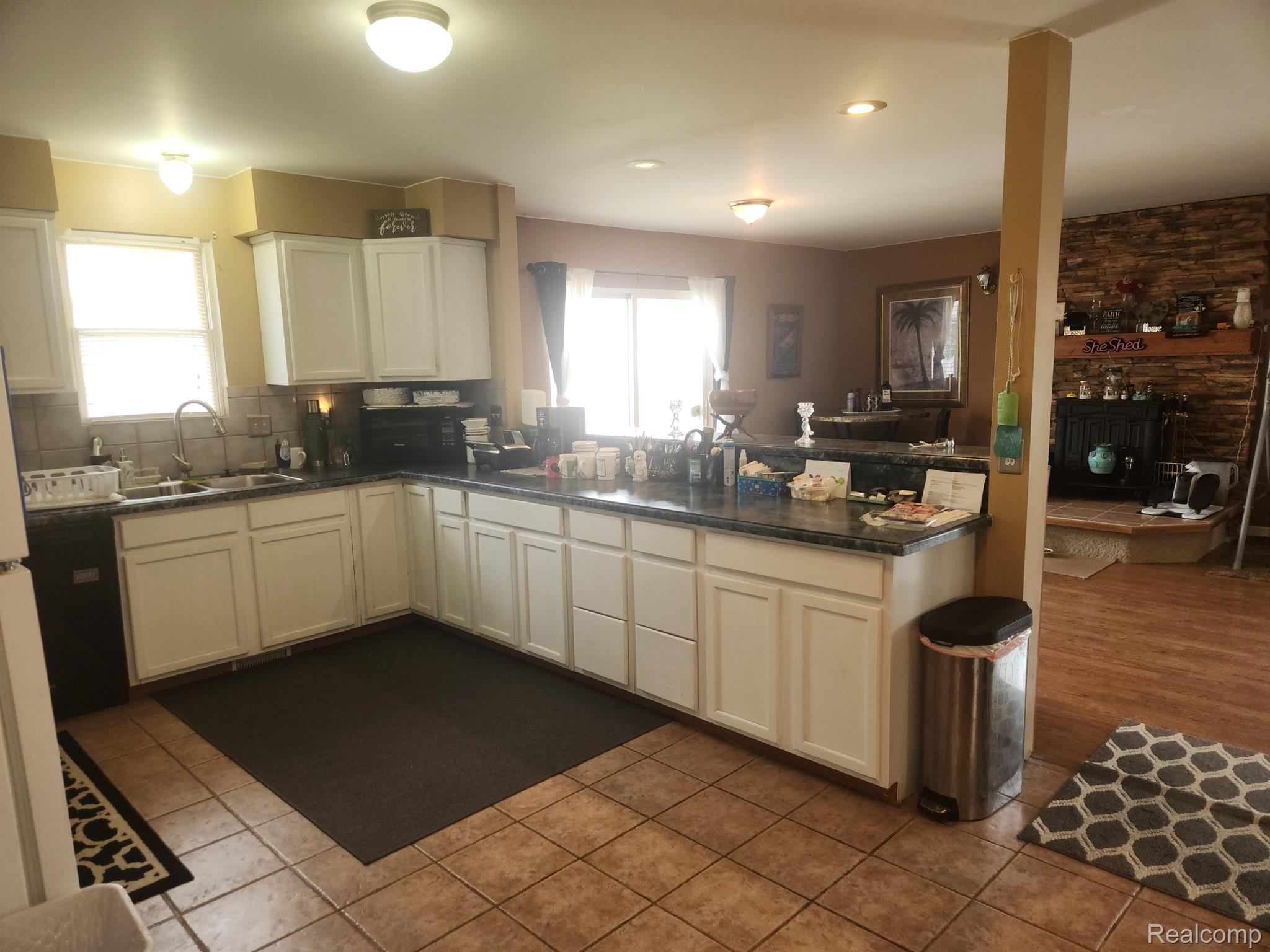 226 Roselawn Street Algonac City MI 48001