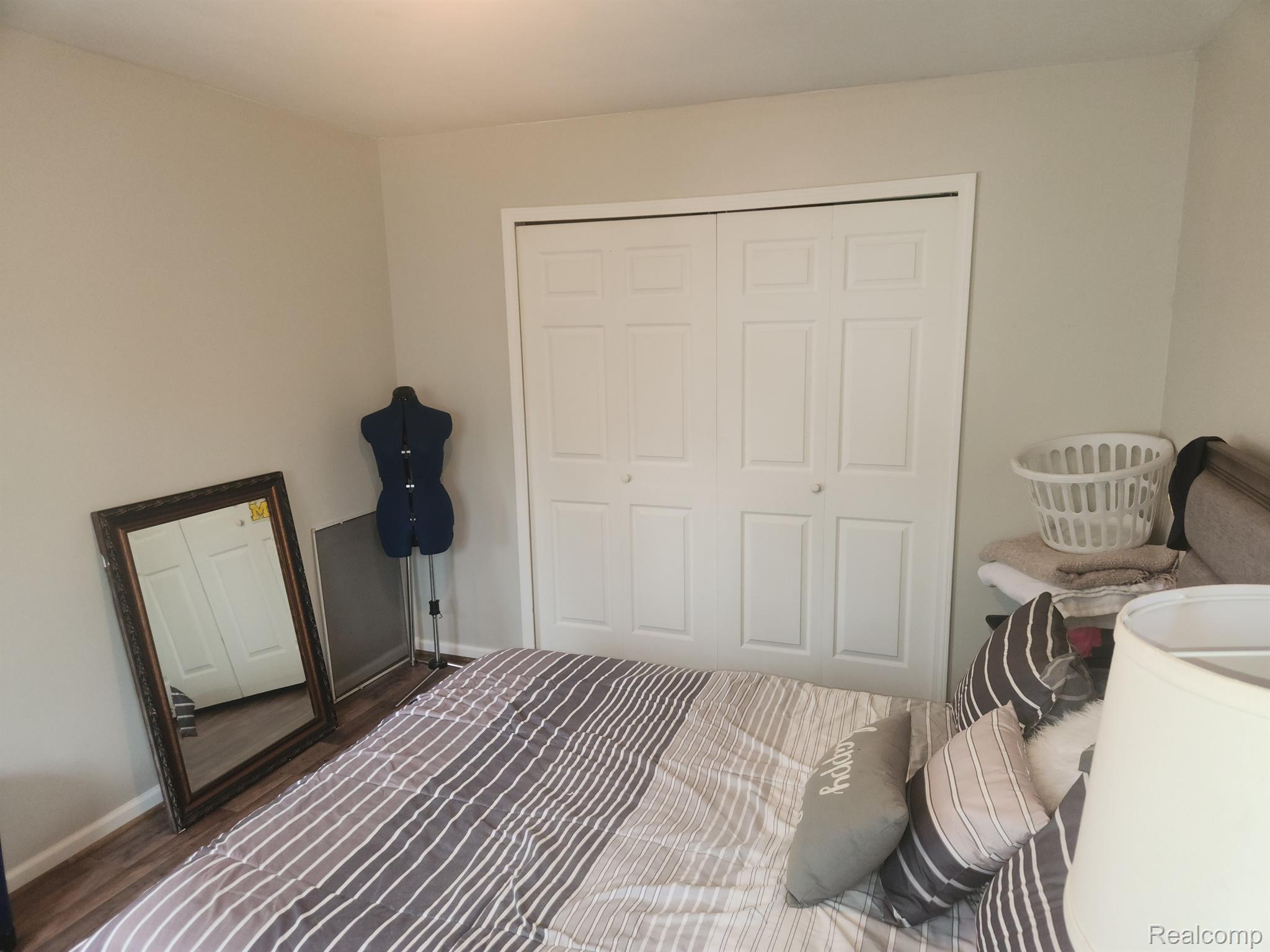 226 Roselawn Street Algonac City MI 48001