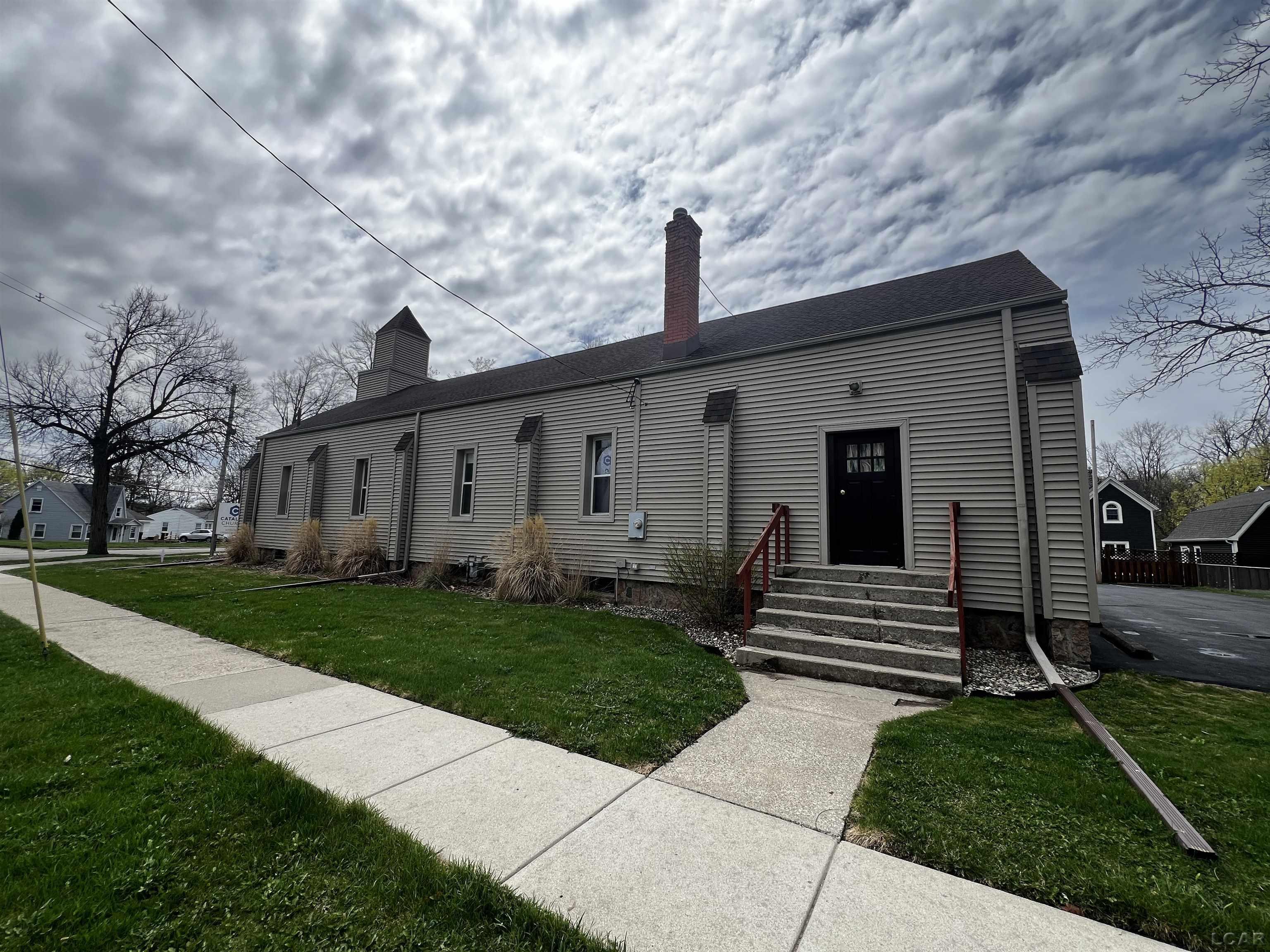 227 Greenly Street Adrian City MI 49221