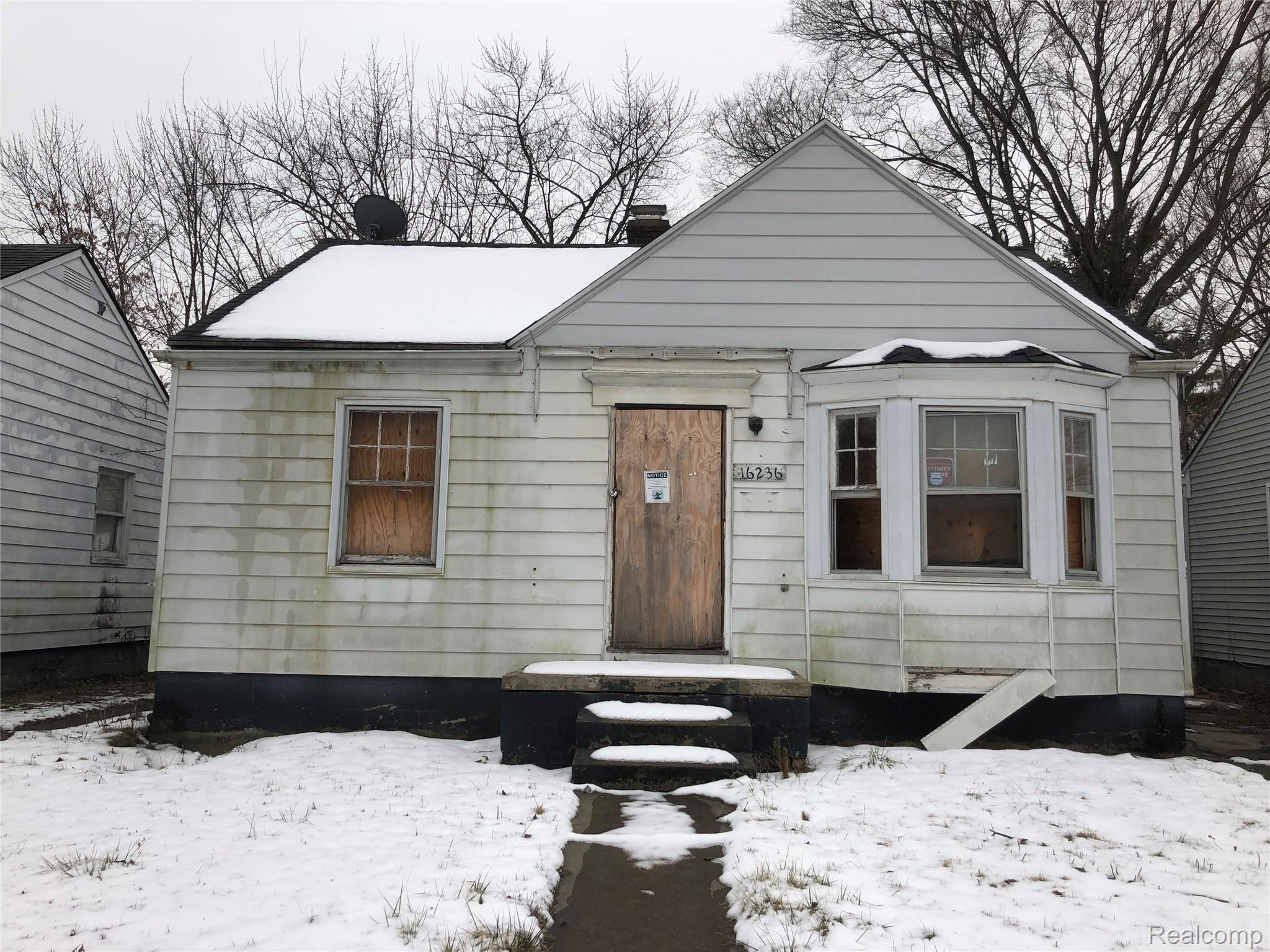 16236 Liberal Street Detroit City MI 48205