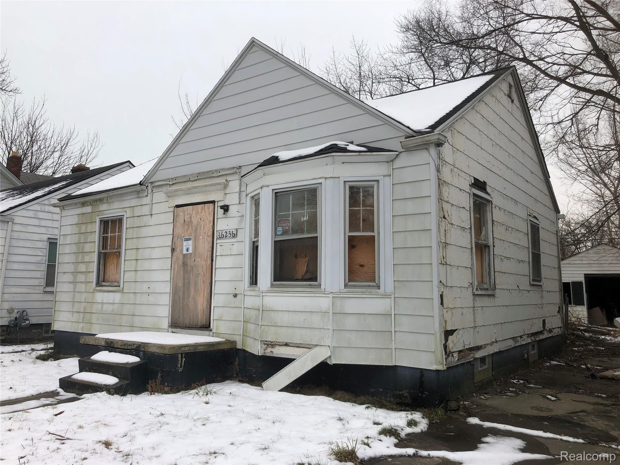 16236 Liberal Street Detroit City MI 48205