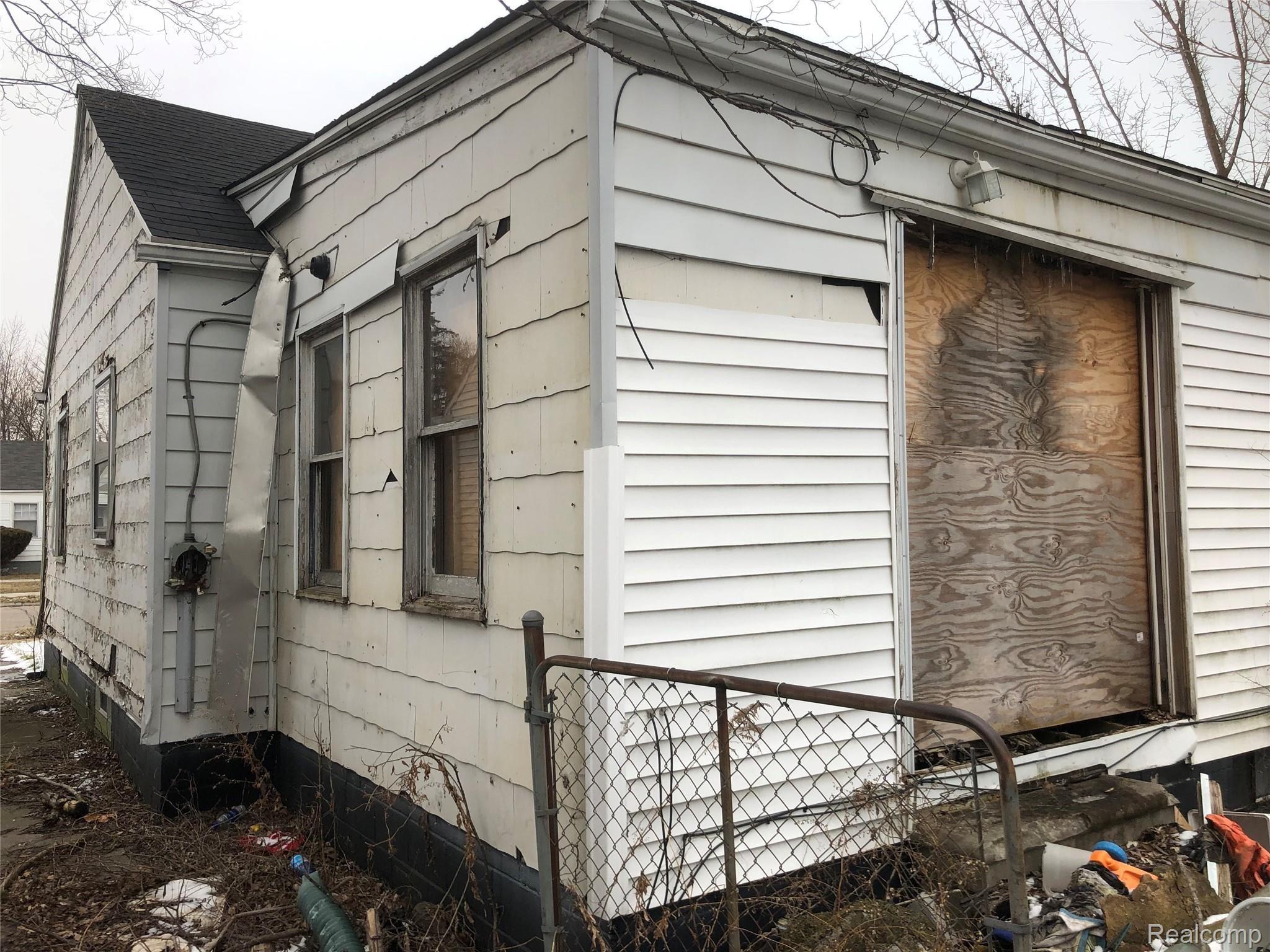 16236 Liberal Street Detroit City MI 48205