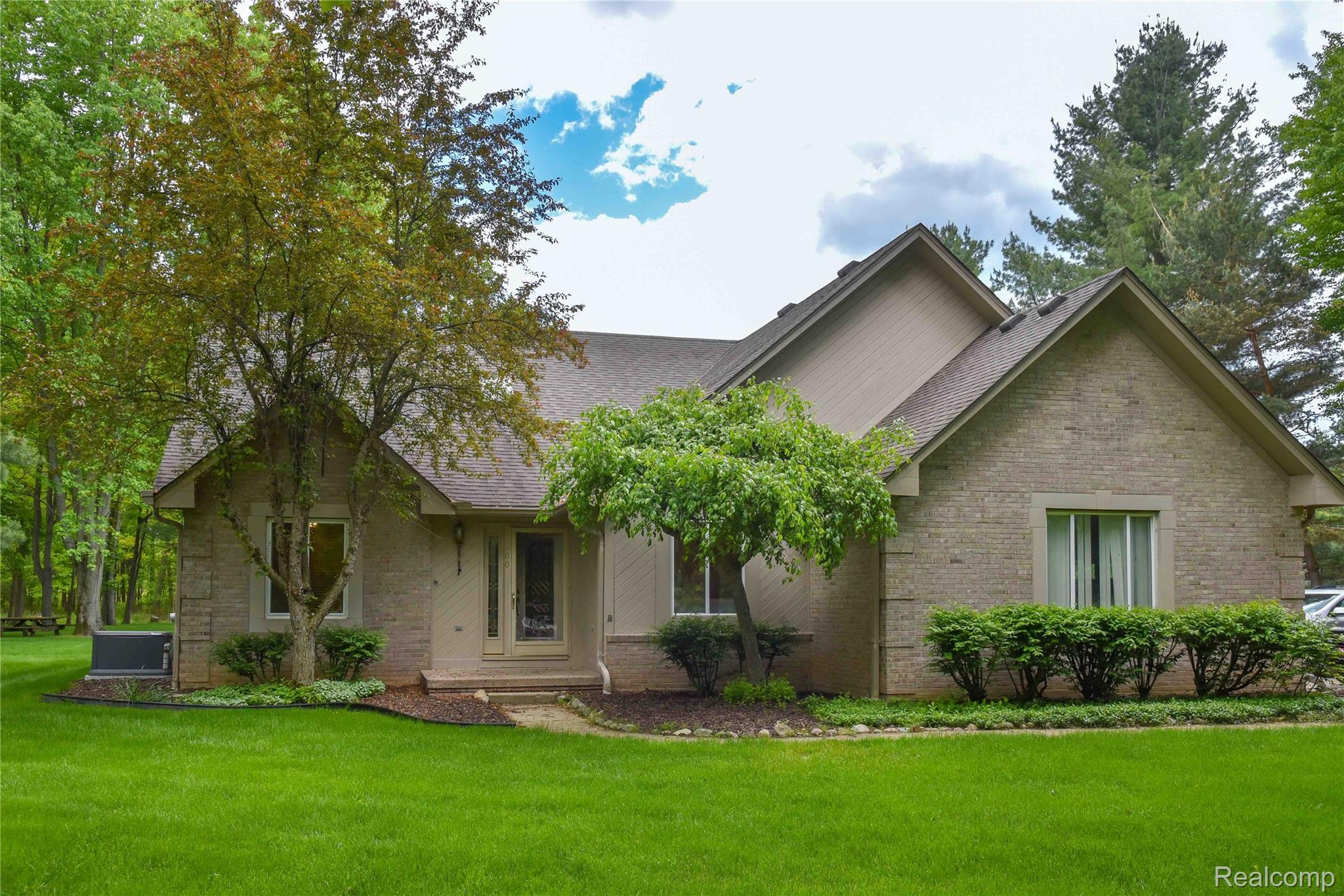 1600 Dorn Drive Addison Township MI 48367