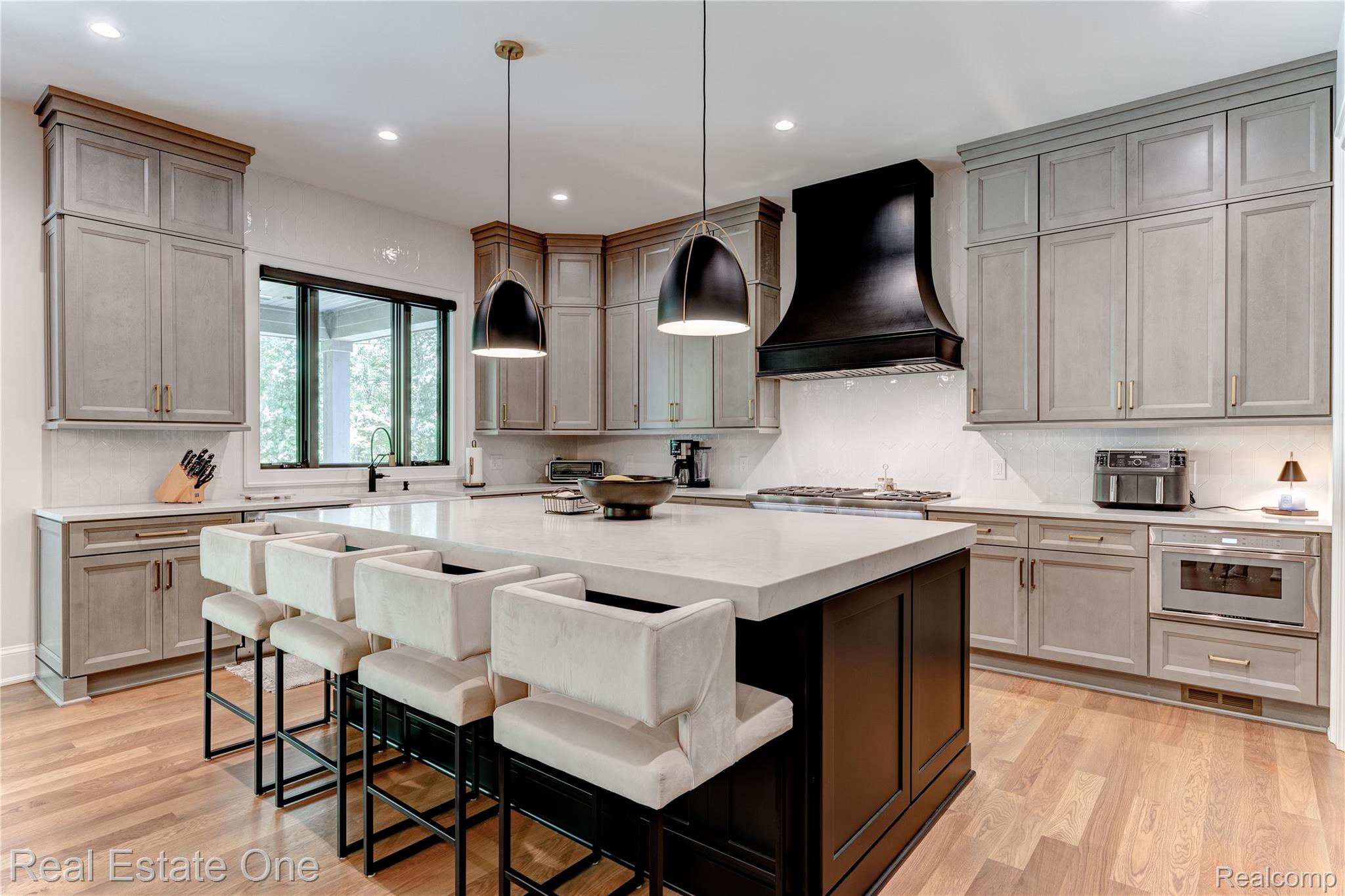3370 Bloomcrest Drive Bloomfield Hills City MI 48304