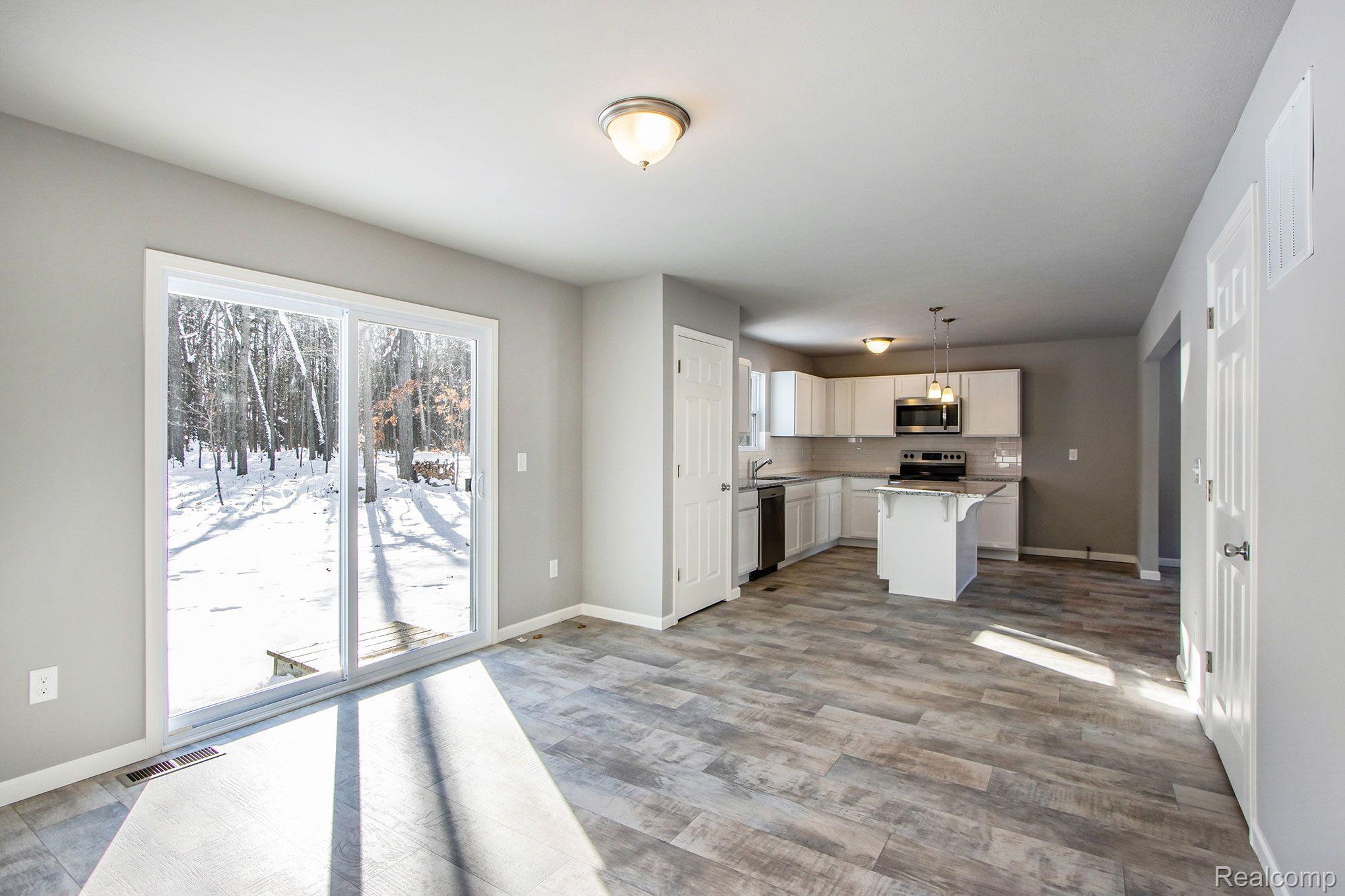 1047 Weatherstone Lane Marion Township MI 48843