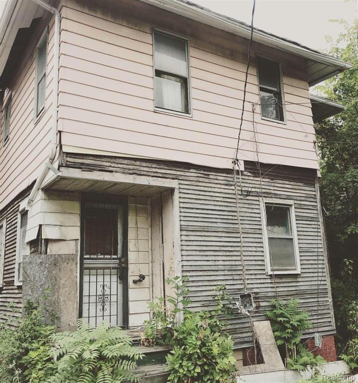 280 Holbrook Detroit City MI 48202
