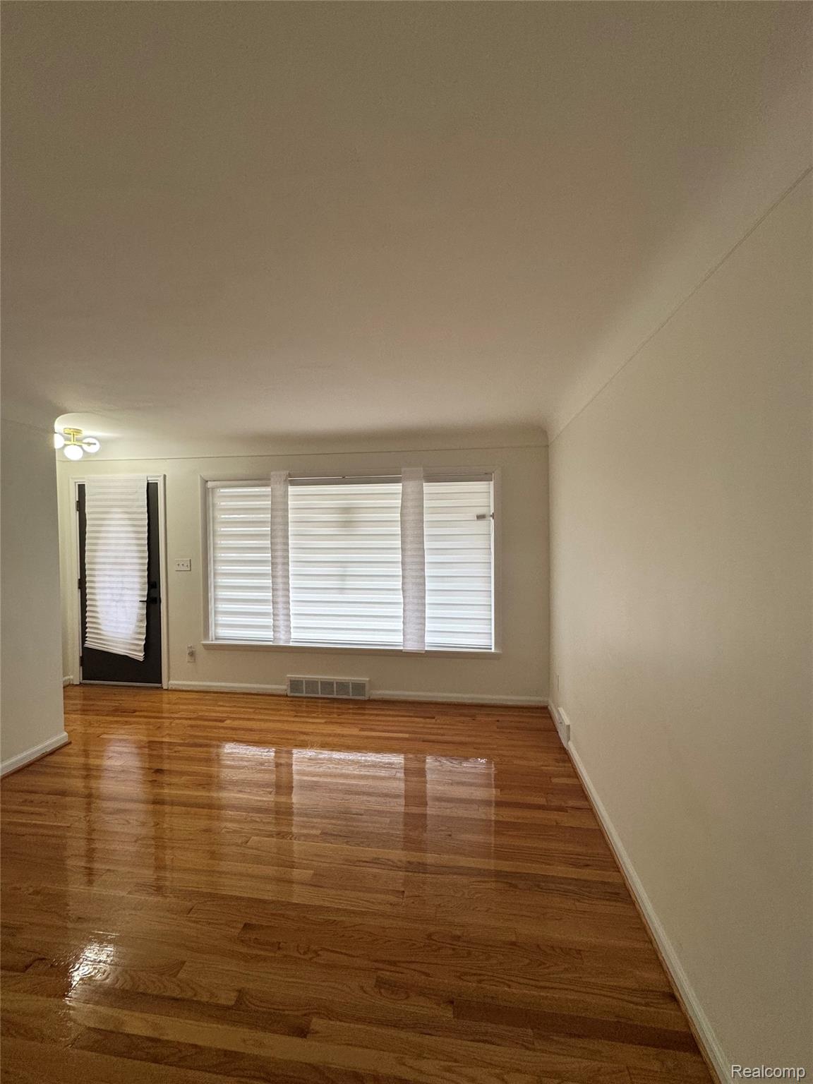 8511 Allen Road Allen Park City MI 48101