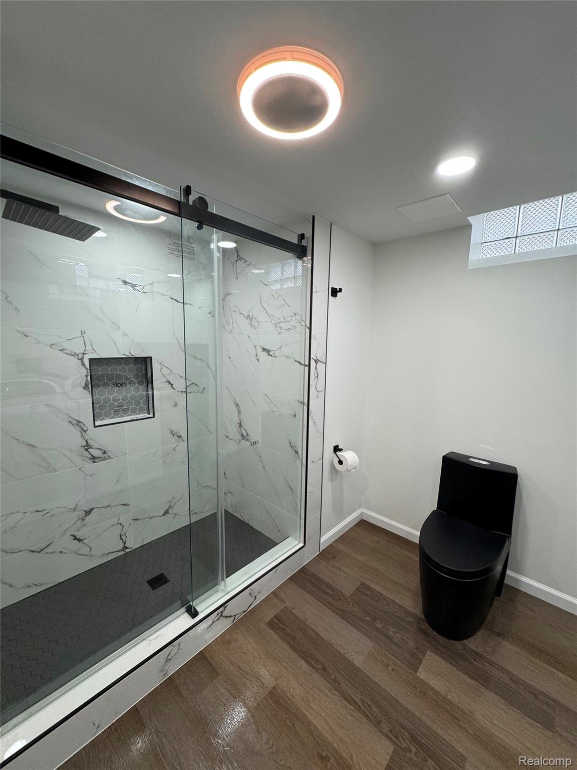 8511 Allen Road Allen Park City MI 48101